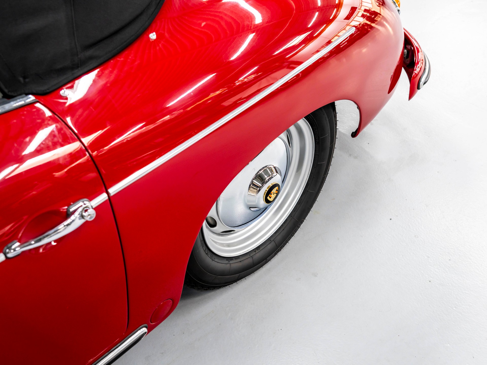 PORSCHE 356 A 1600 S Convertible-image-25