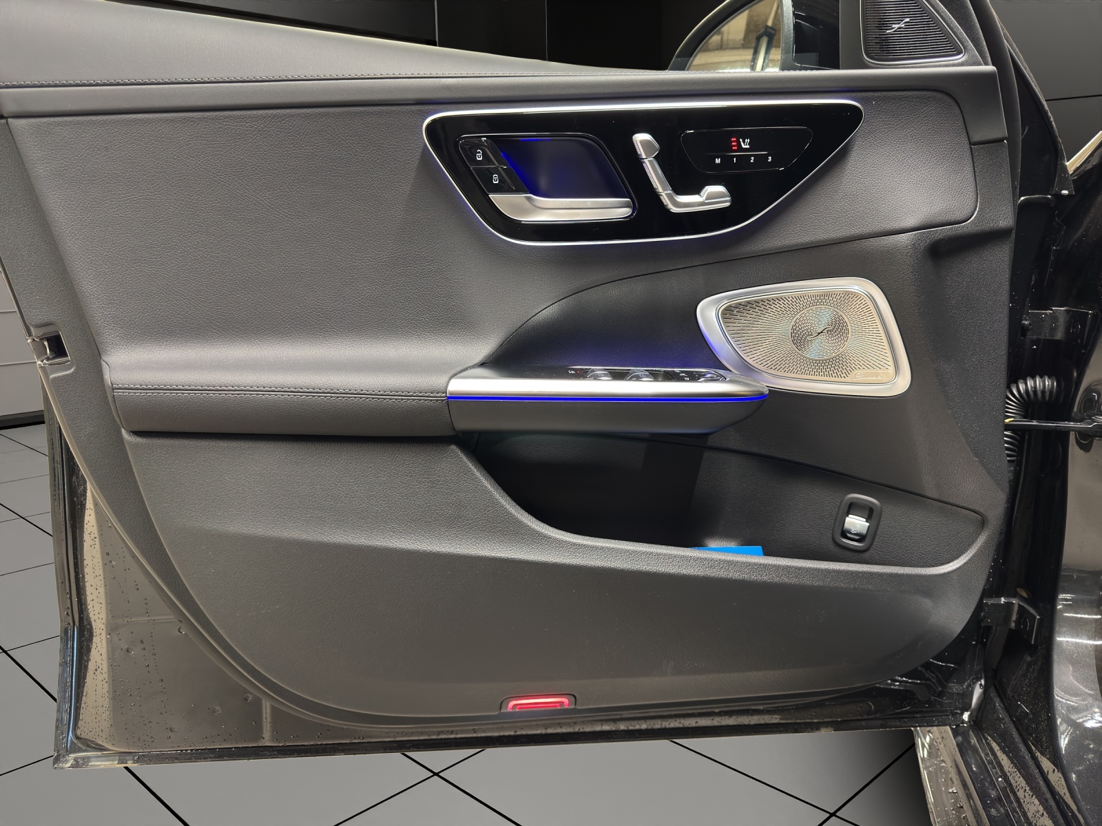 MERCEDES-BENZ C 220 d T 4 Matic Swiss Star-image-5