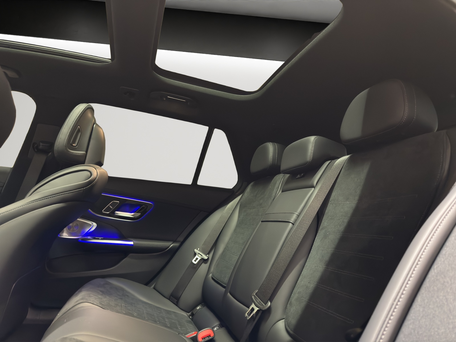 MERCEDES-BENZ C 220 d T 4 Matic Swiss Star-image-7