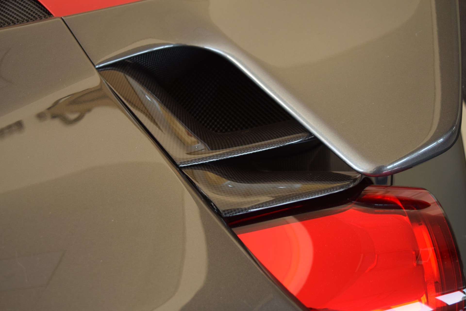 FERRARI 488 Pista Spider 3.9 V8-image-22
