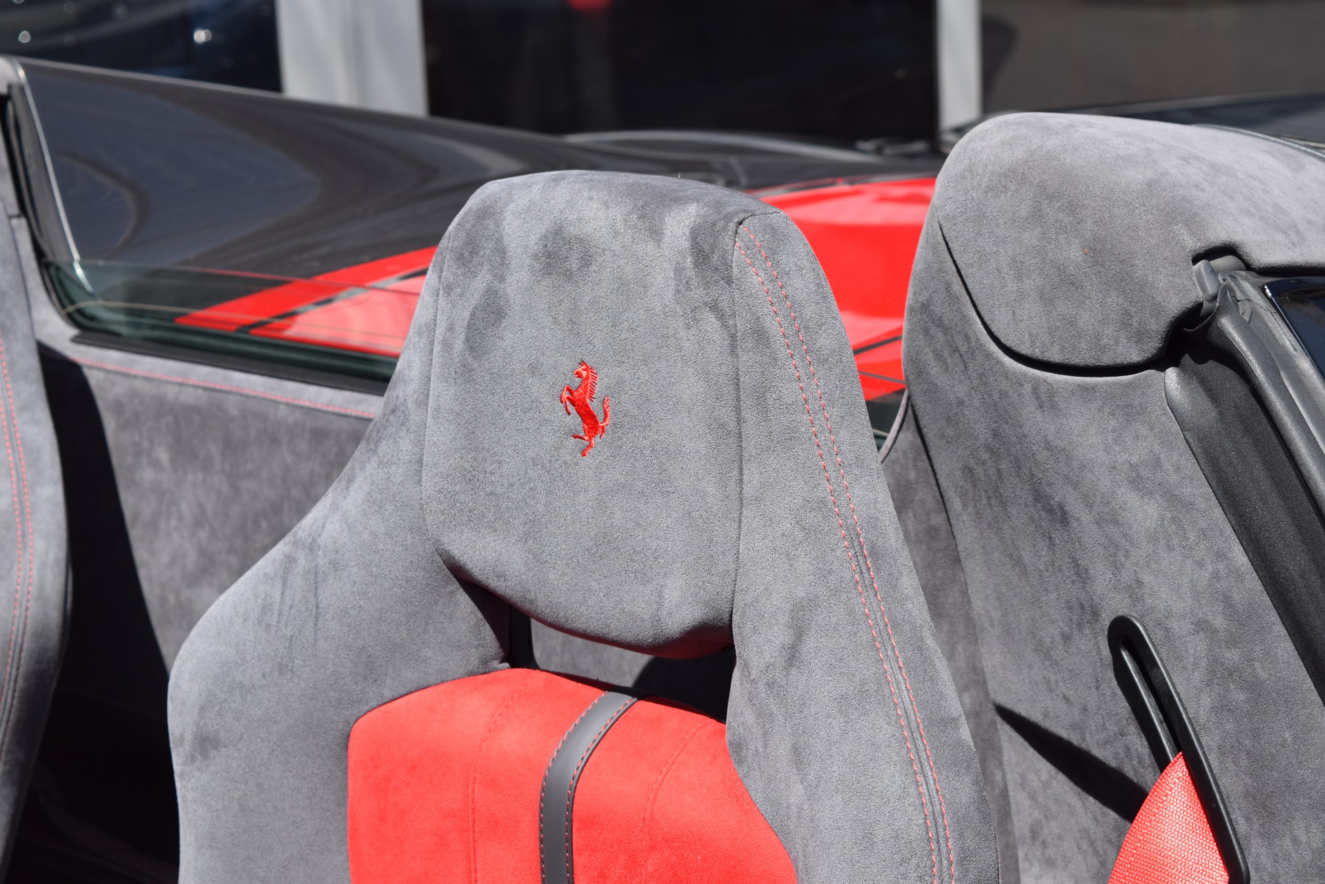 FERRARI 488 Pista Spider 3.9 V8-image-13