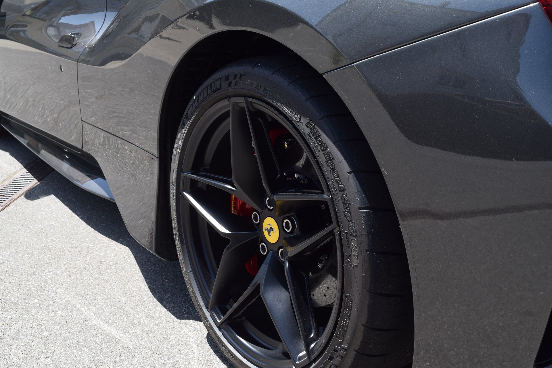 FERRARI 488 Pista Spider 3.9 V8-image-11