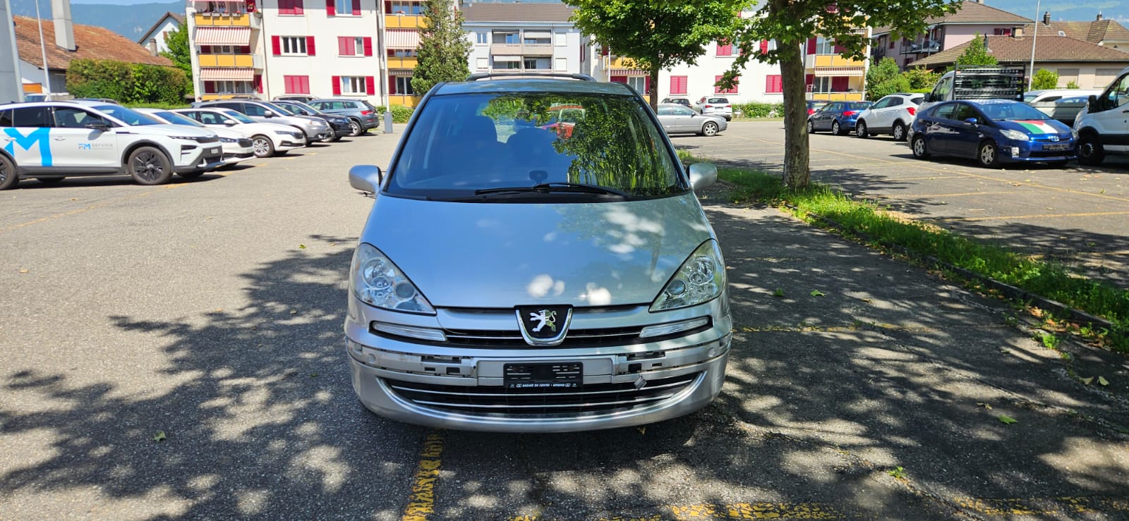 PEUGEOT 807 2.0 16V HDi (SR) Family-image-9