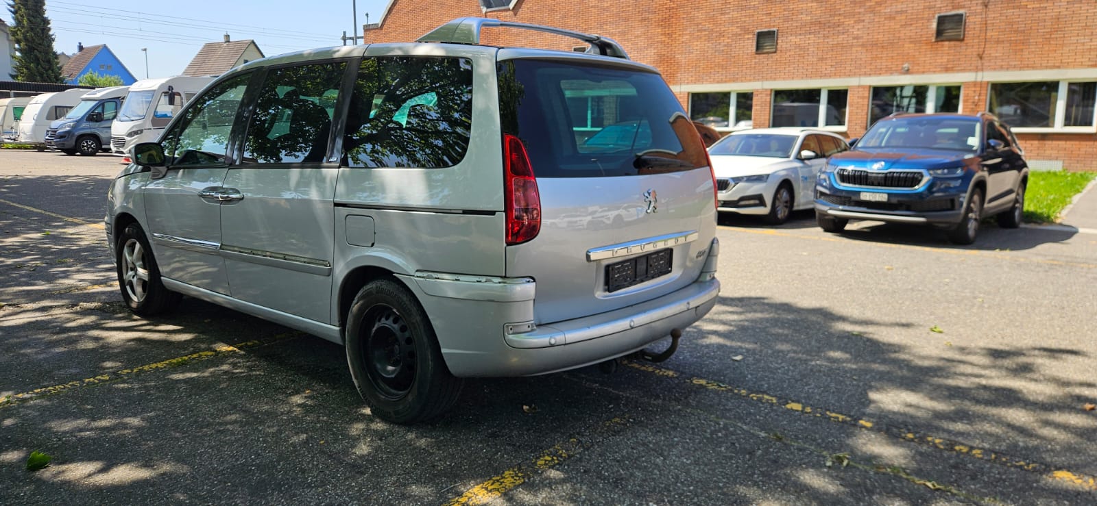 PEUGEOT 807 2.0 16V HDi (SR) Family-image-7