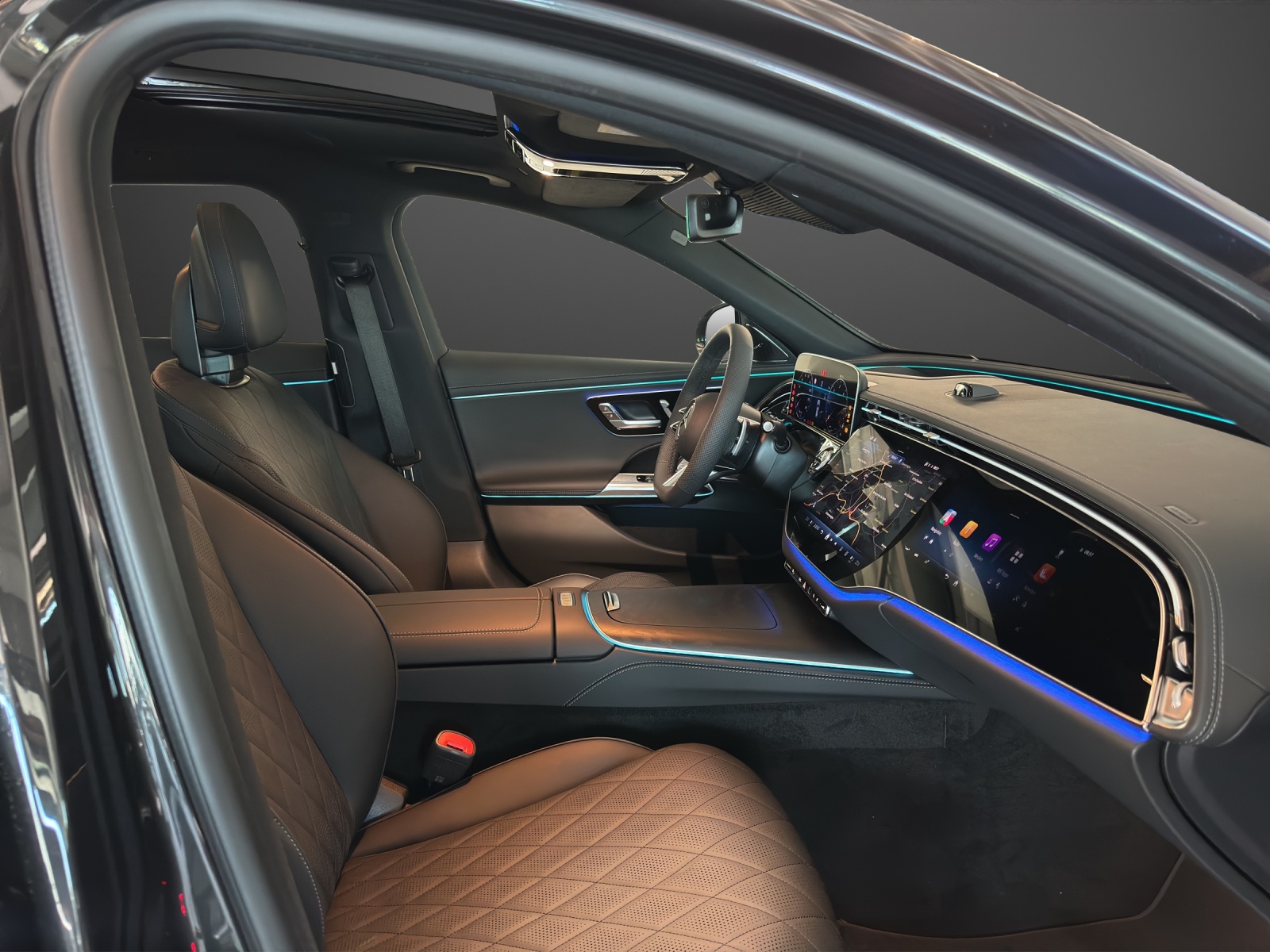 MERCEDES-BENZ E 220 d T 4M 9G-Tronic-image-10