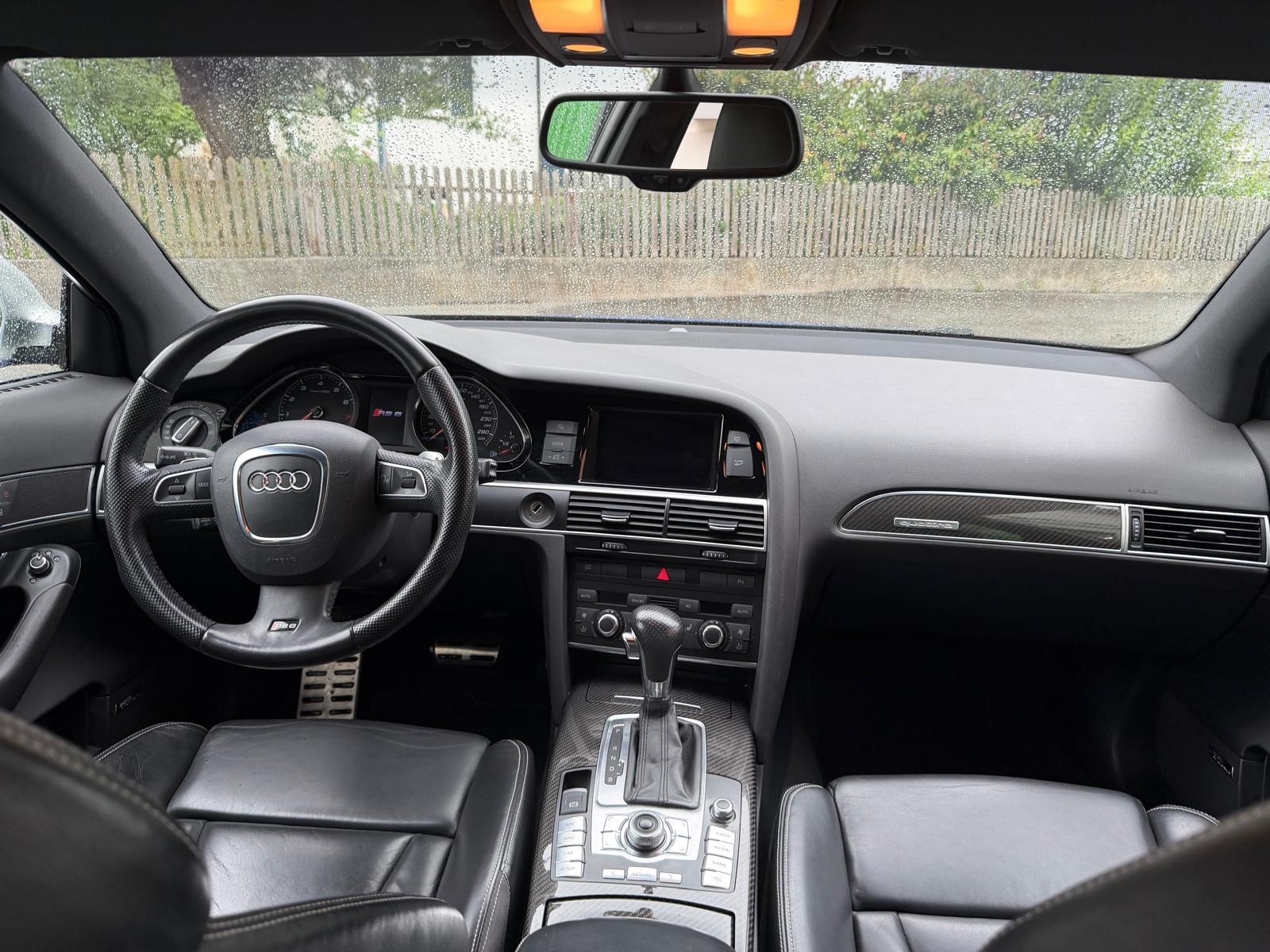 AUDI 5.0 V10 TFSI quattro T-Tronic-image-4