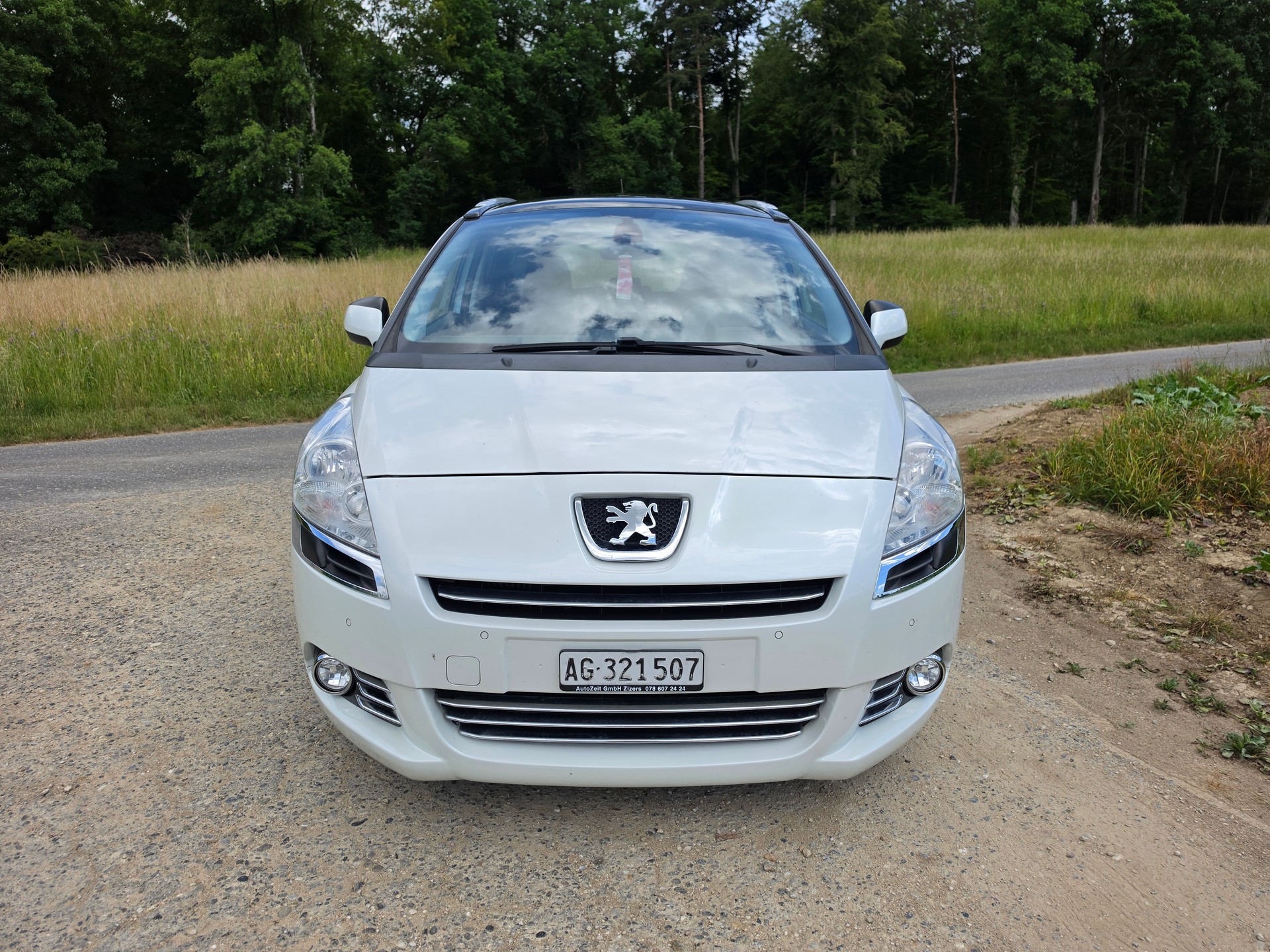 PEUGEOT 5008 1.6 16V T Sport Pack-image-1
