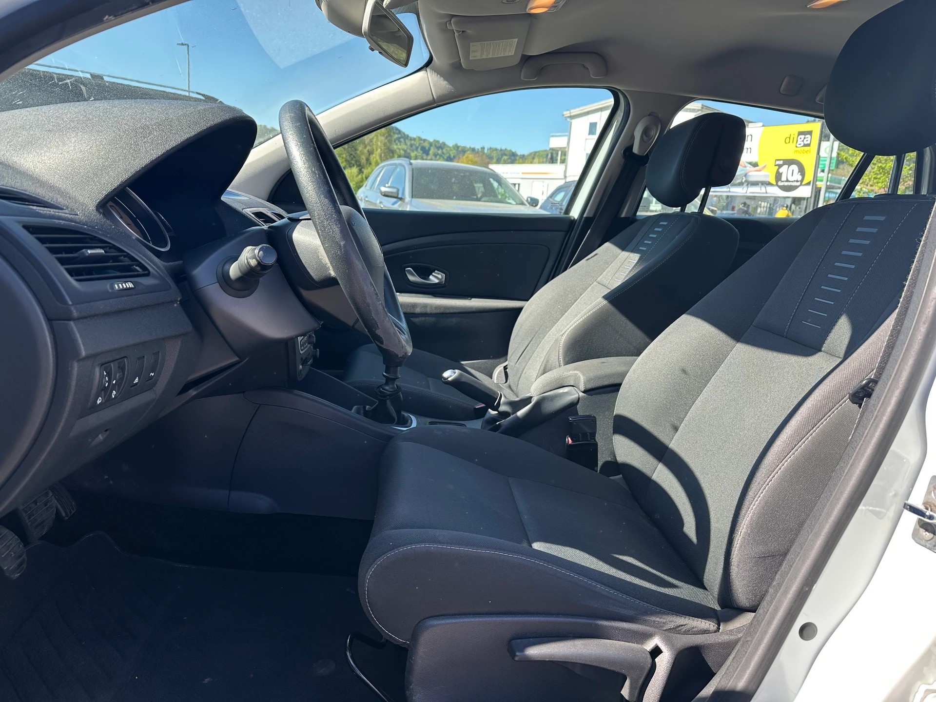 RENAULT Mégane Grandtour 1.5 dCi Expression-image-5