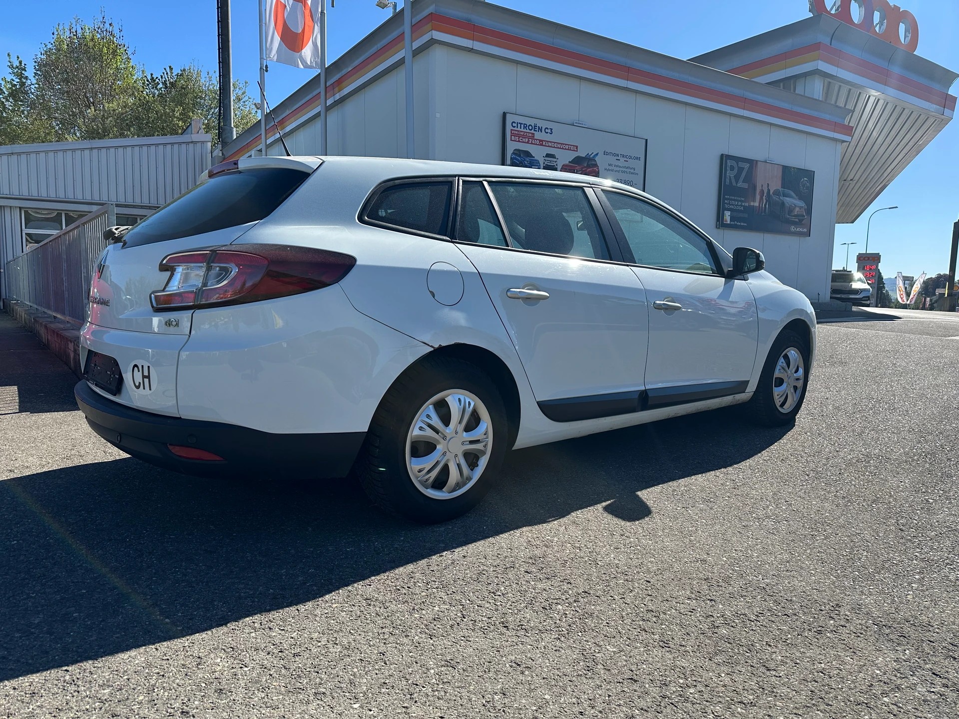 RENAULT Mégane Grandtour 1.5 dCi Expression-image-2