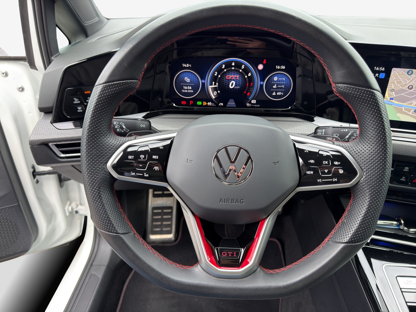 VW Golf 2.0 TSI GTI DSG-image-9