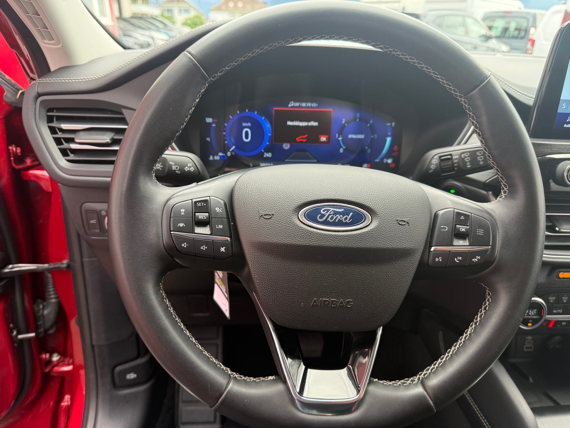FORD Kuga 2.0 TDCi EcoBlue Vignale 4WD Automat-image-7