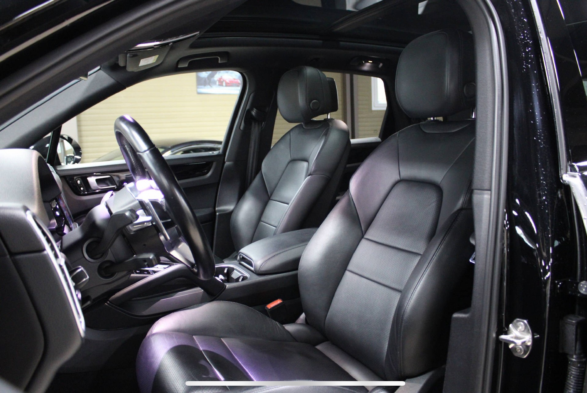 PORSCHE 3.0 V6 E-Hybrid-image-4