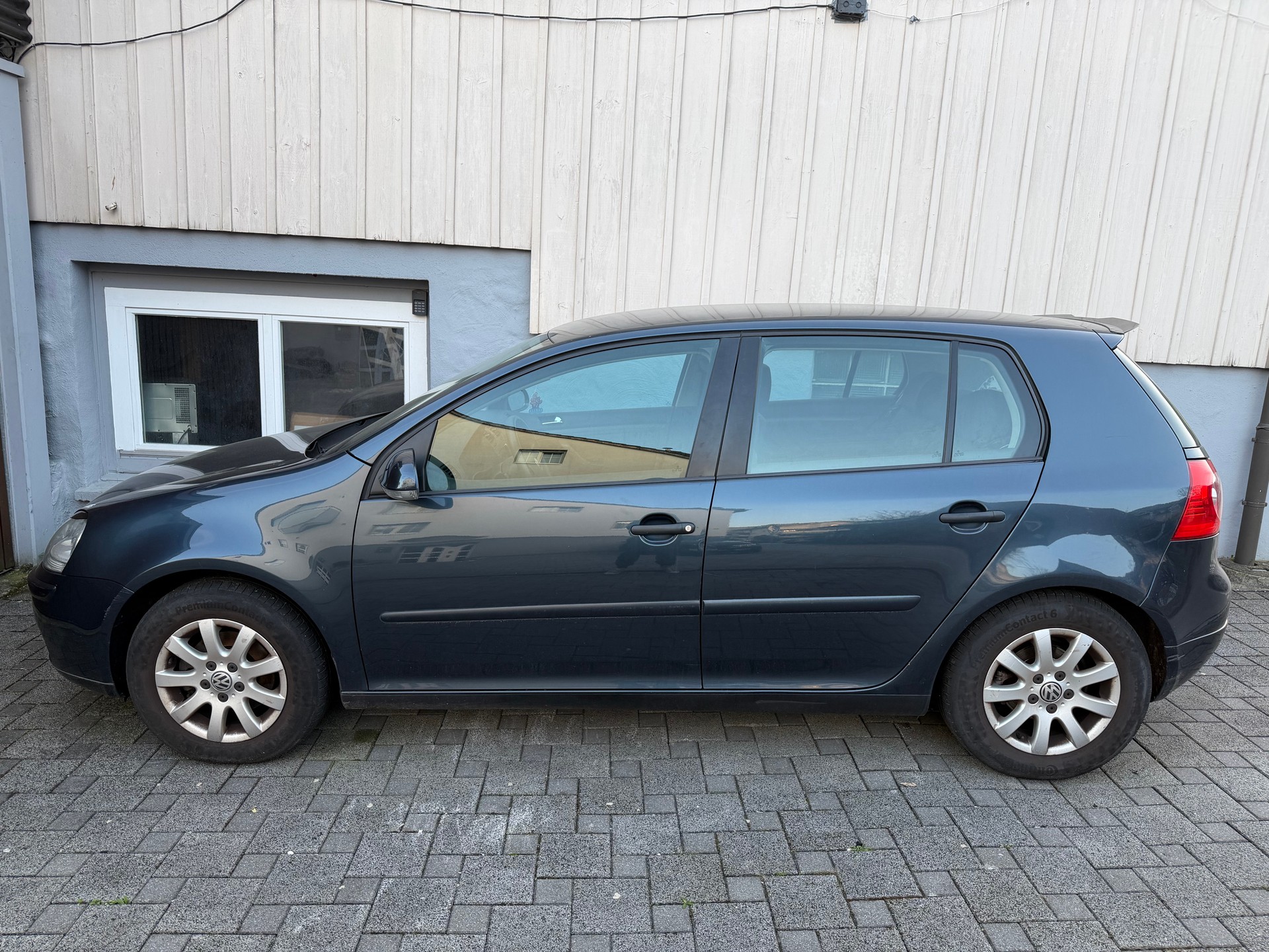 VW Golf 1.6 FSI Comfortline-image-4