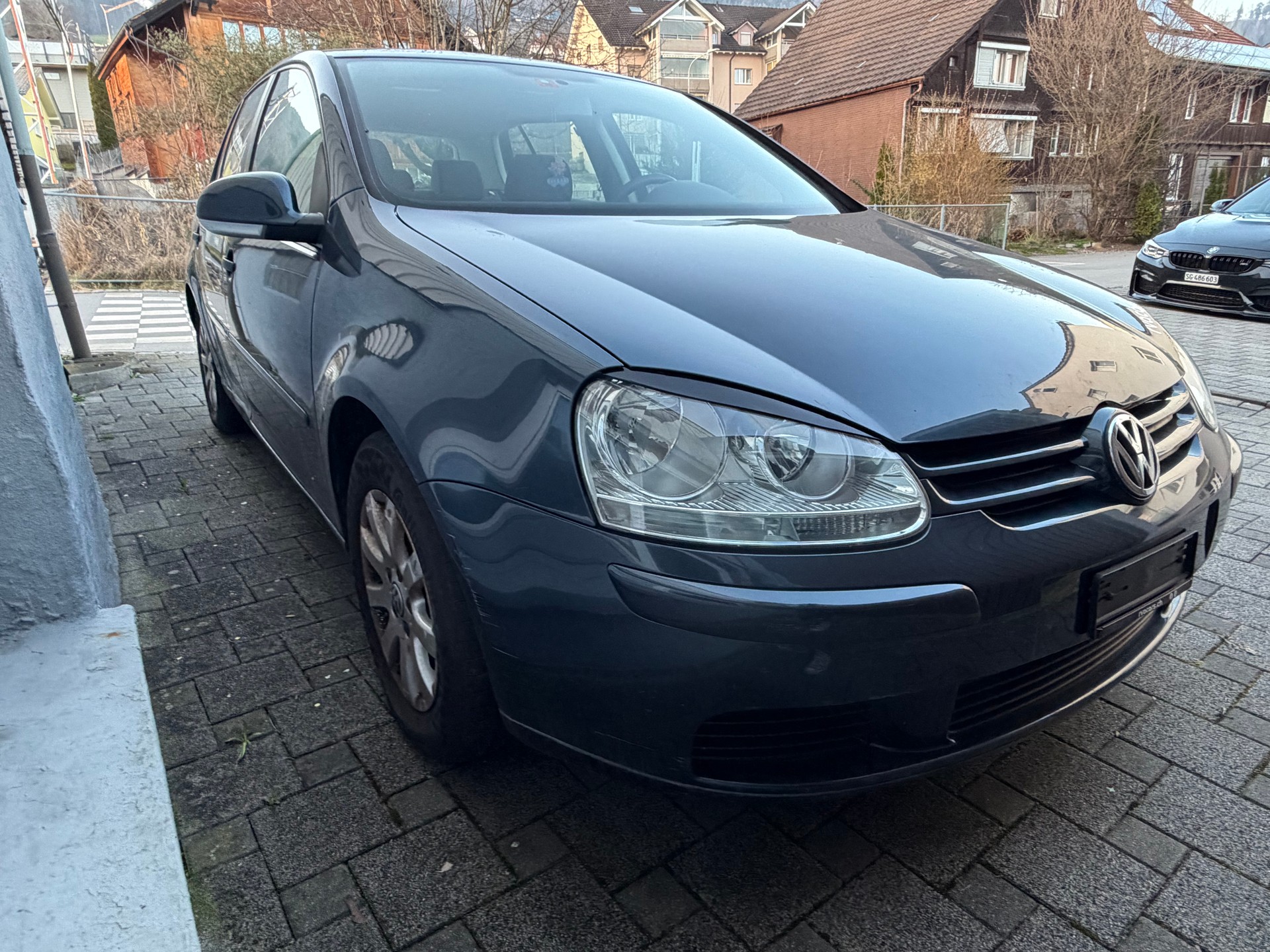 VW Golf 1.6 FSI Comfortline-image-3