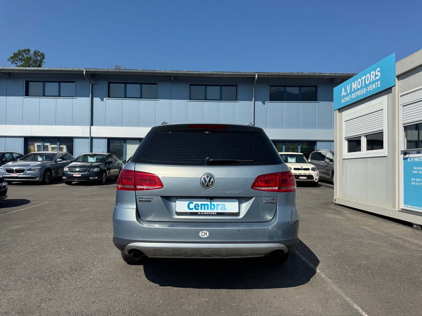 VW Passat Alltrack 2.0 TSI 4Motion DSG-image-5