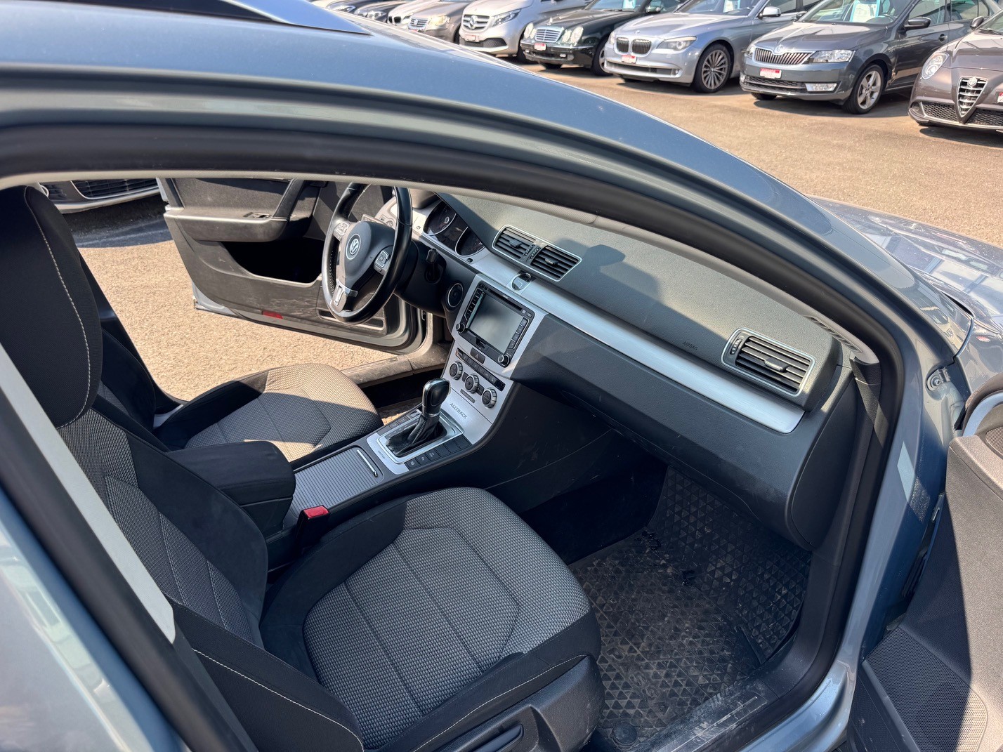 VW Passat Alltrack 2.0 TSI 4Motion DSG-image-12