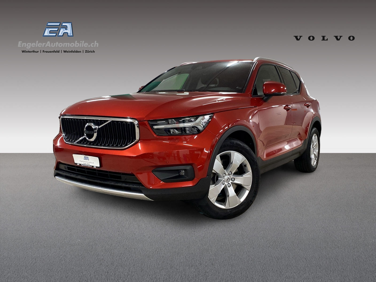 VOLVO XC40 2.0 T4 Momentum AWD-image-0