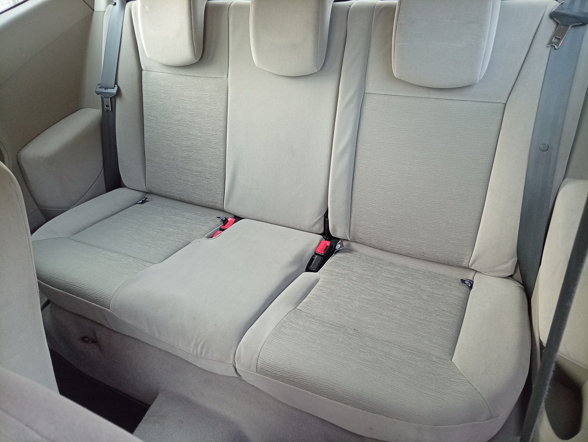 RENAULT Clio 1.6 16V Privilège-image-11