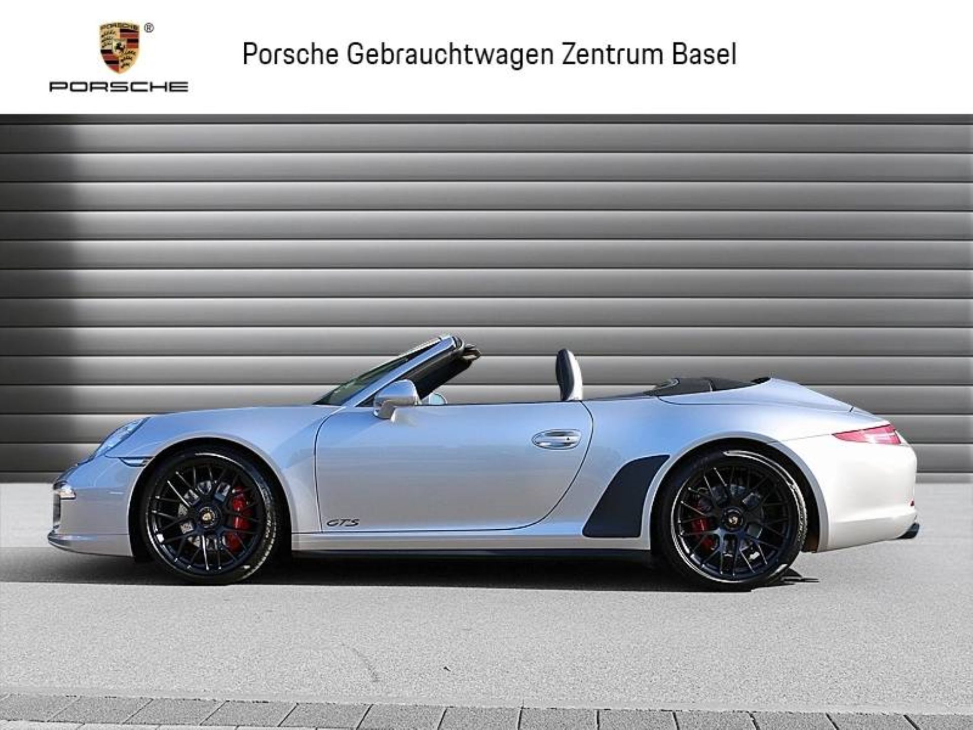 PORSCHE 911 Carrera GTS Cabriolet-image-1