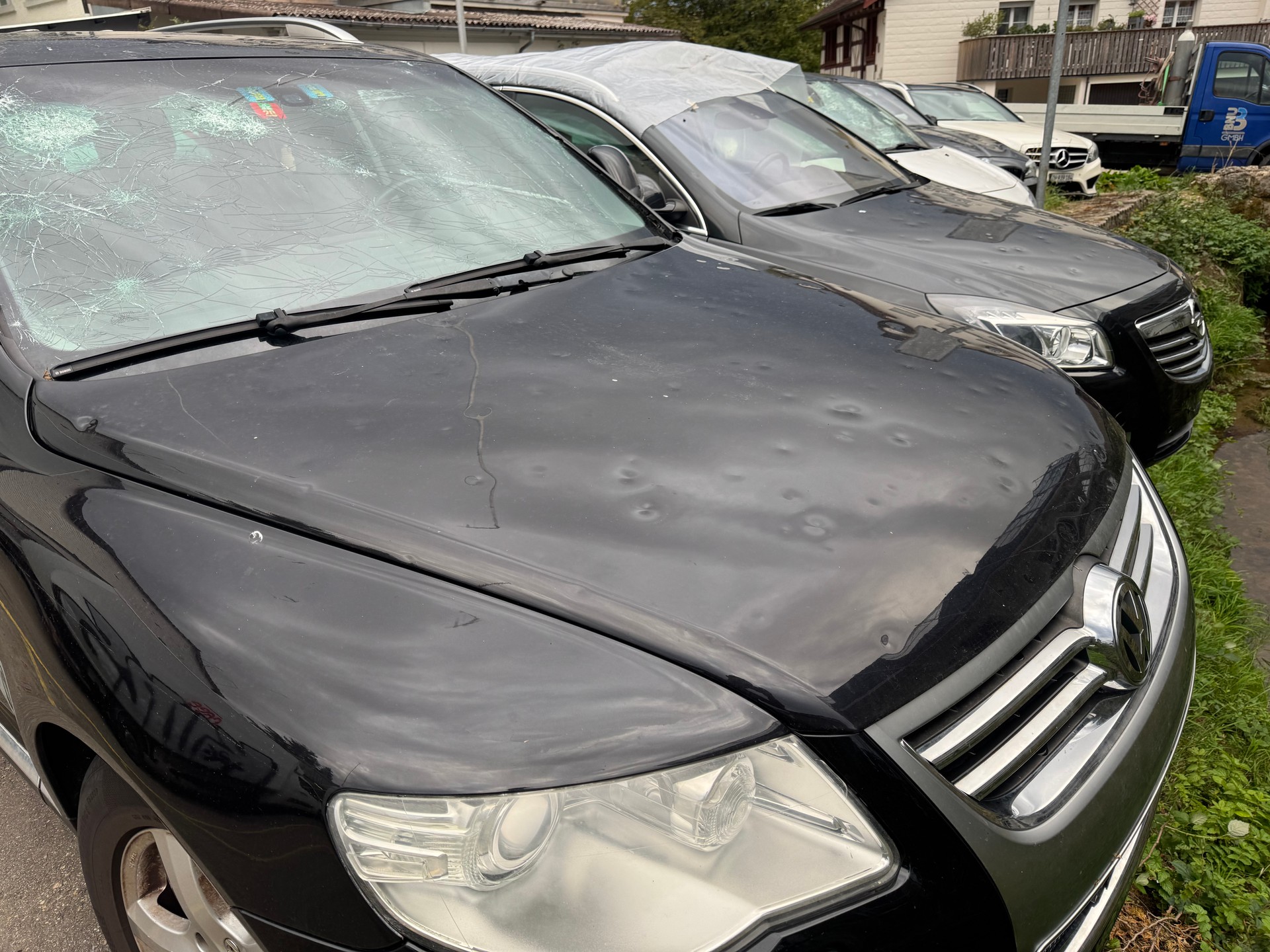 VW Touareg 3.0 TDI Advance Tiptronic-image-2