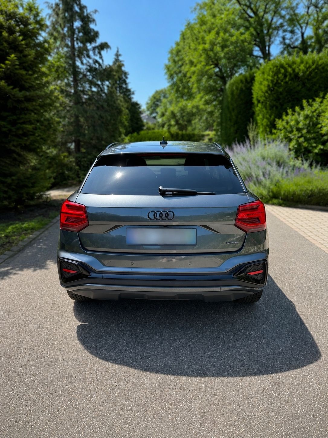 AUDI 2.0 40 TFSI Advanced quattro S-Tronic-image-2