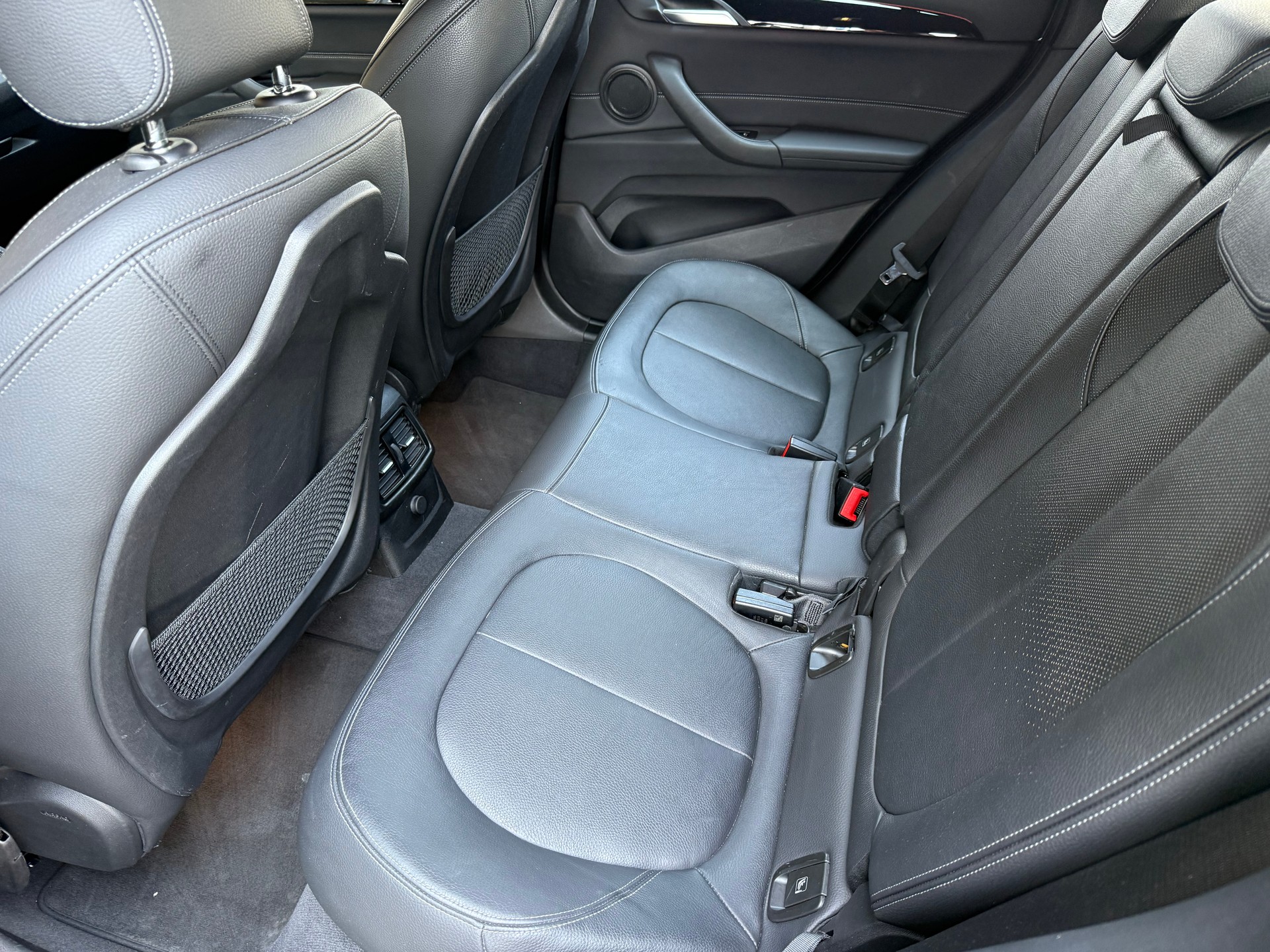 BMW X1 xDrive 25i M Sport Steptronic-image-9