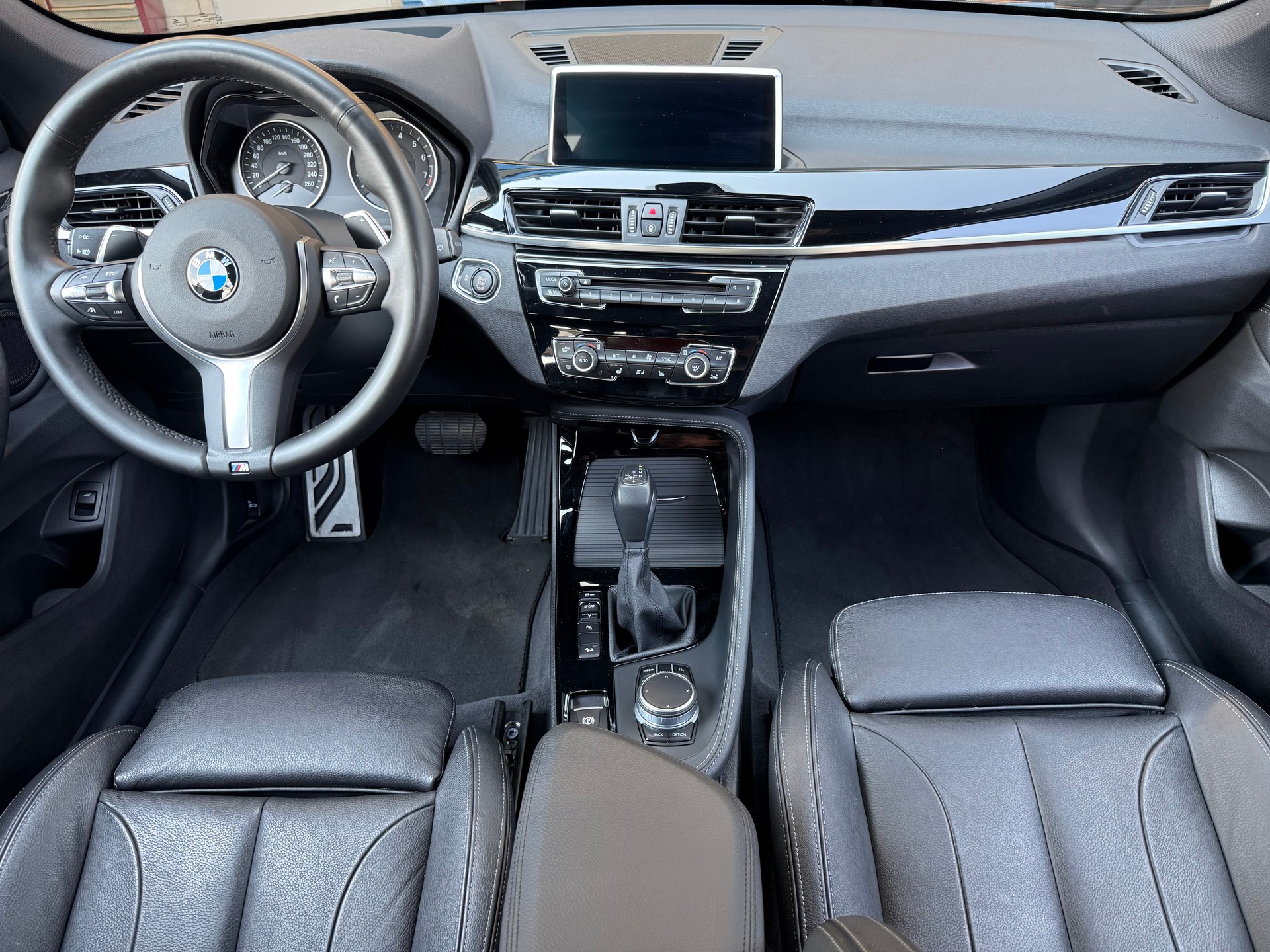 BMW X1 xDrive 25i M Sport Steptronic-image-13