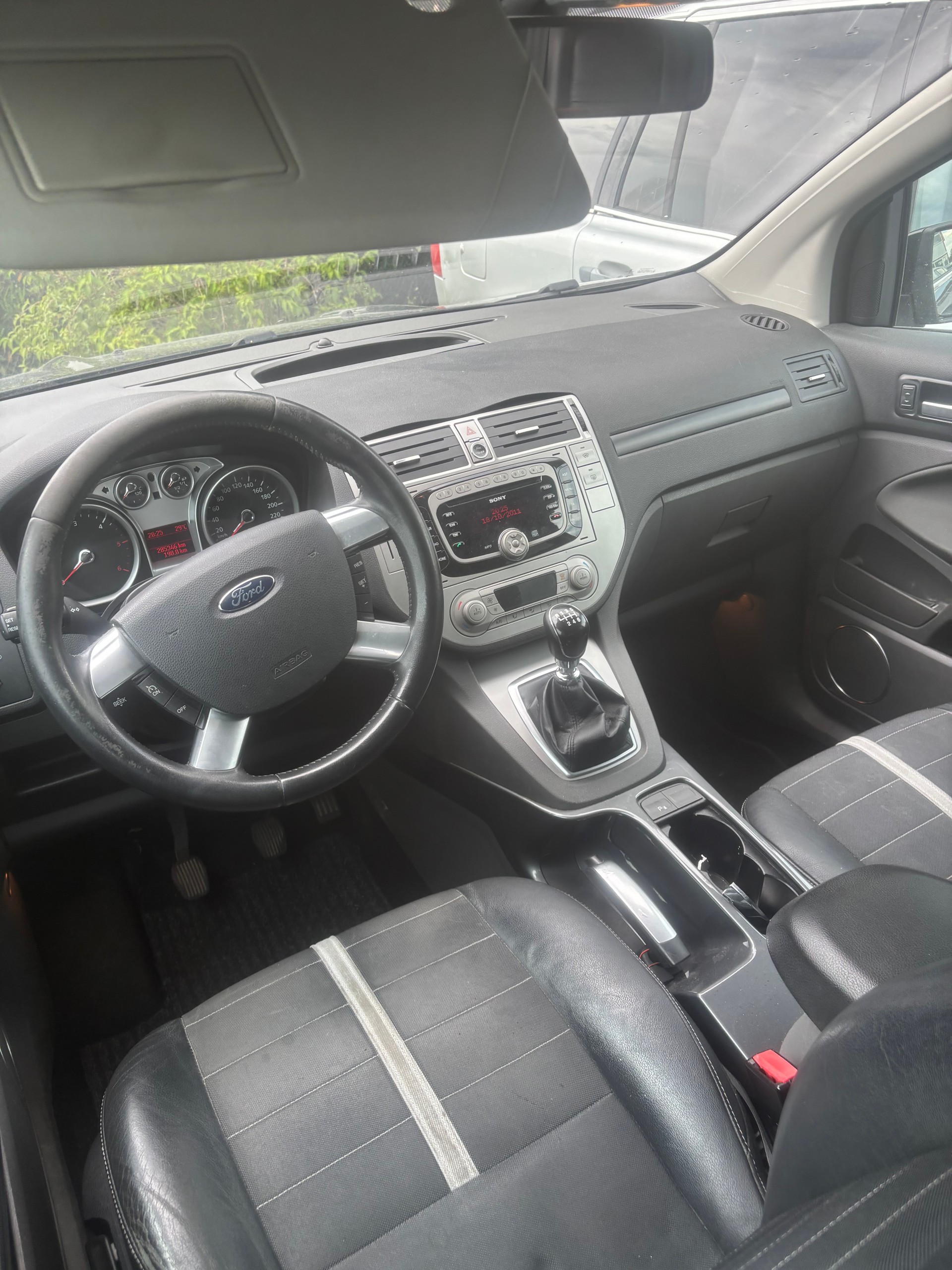 FORD Kuga 2.0 TDCi Titanium 4WD-image-3