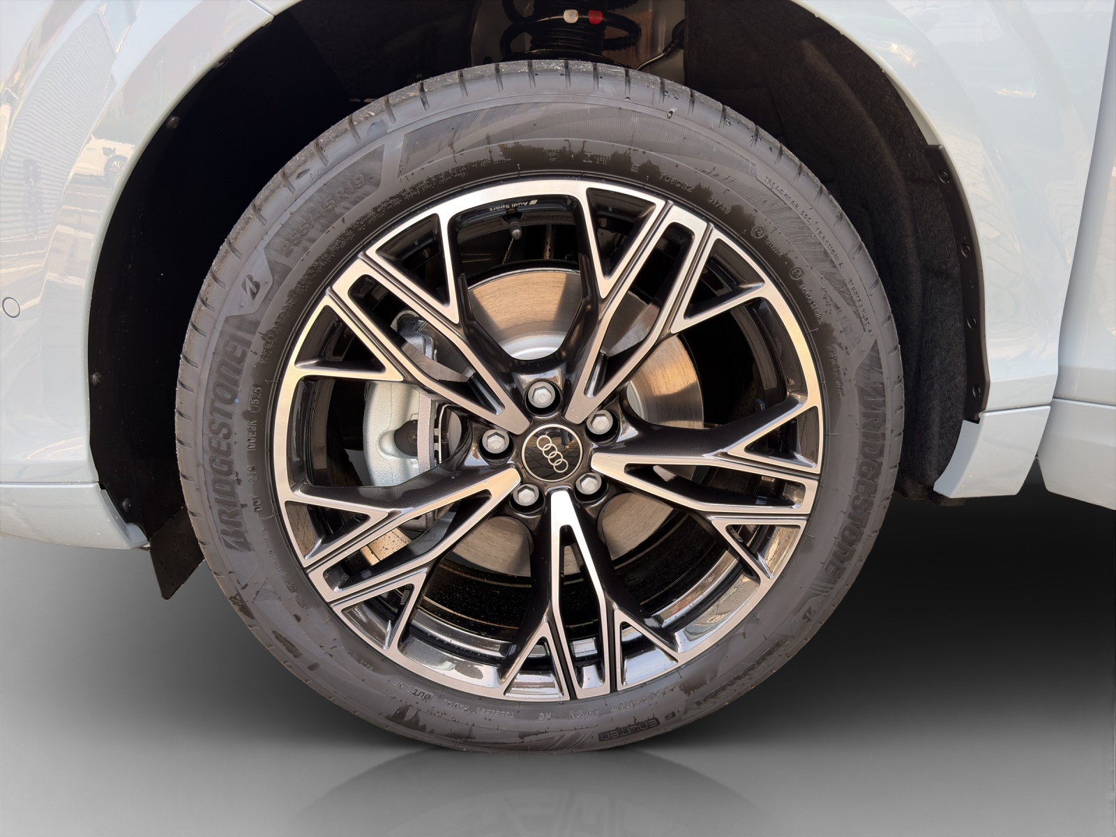AUDI Q3 SUV TFSI quattro 150 kW S tronic-image-15