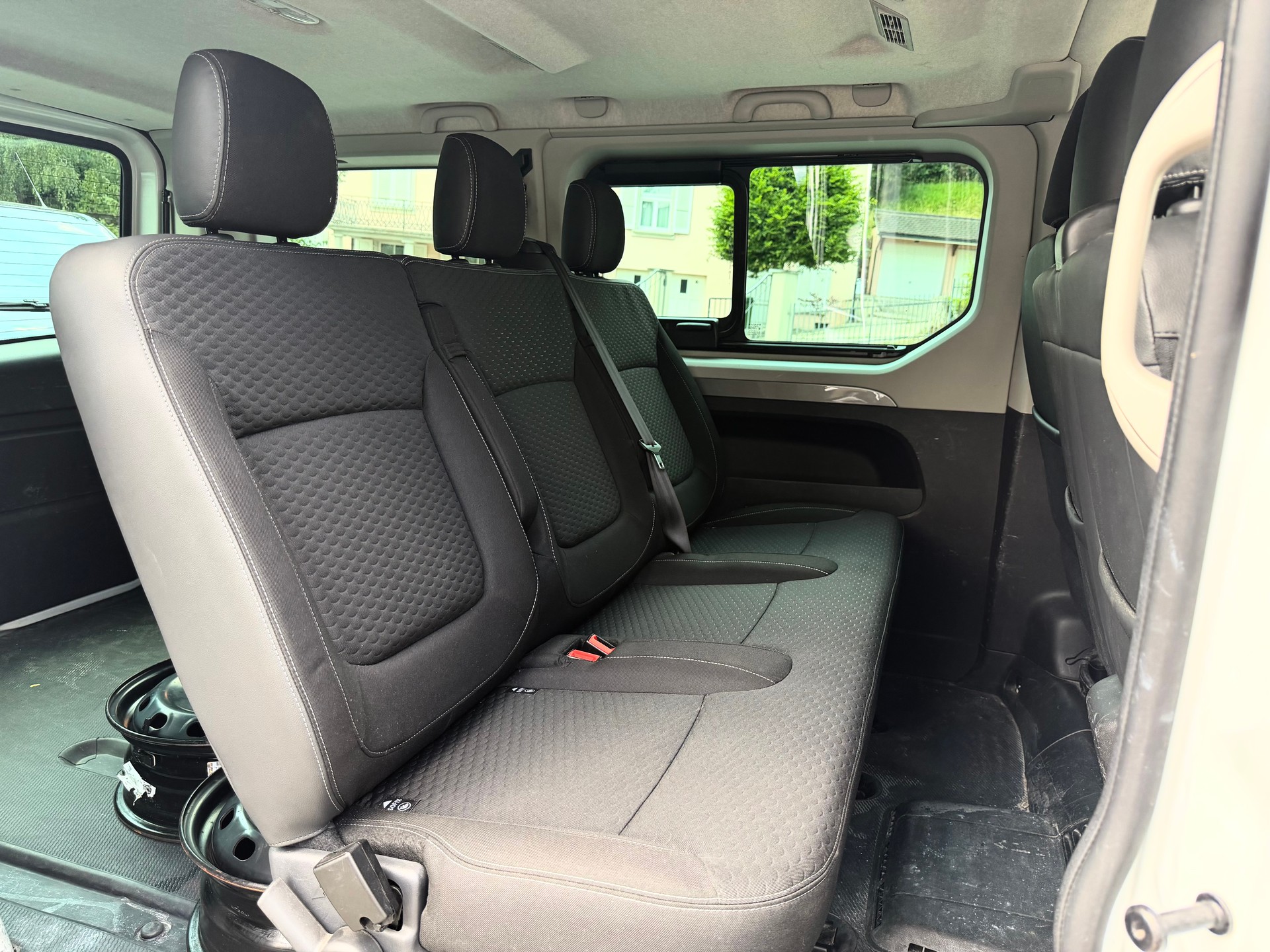 OPEL Vivaro 1.6CDTI Tourer 2.7t L2H1-image-10