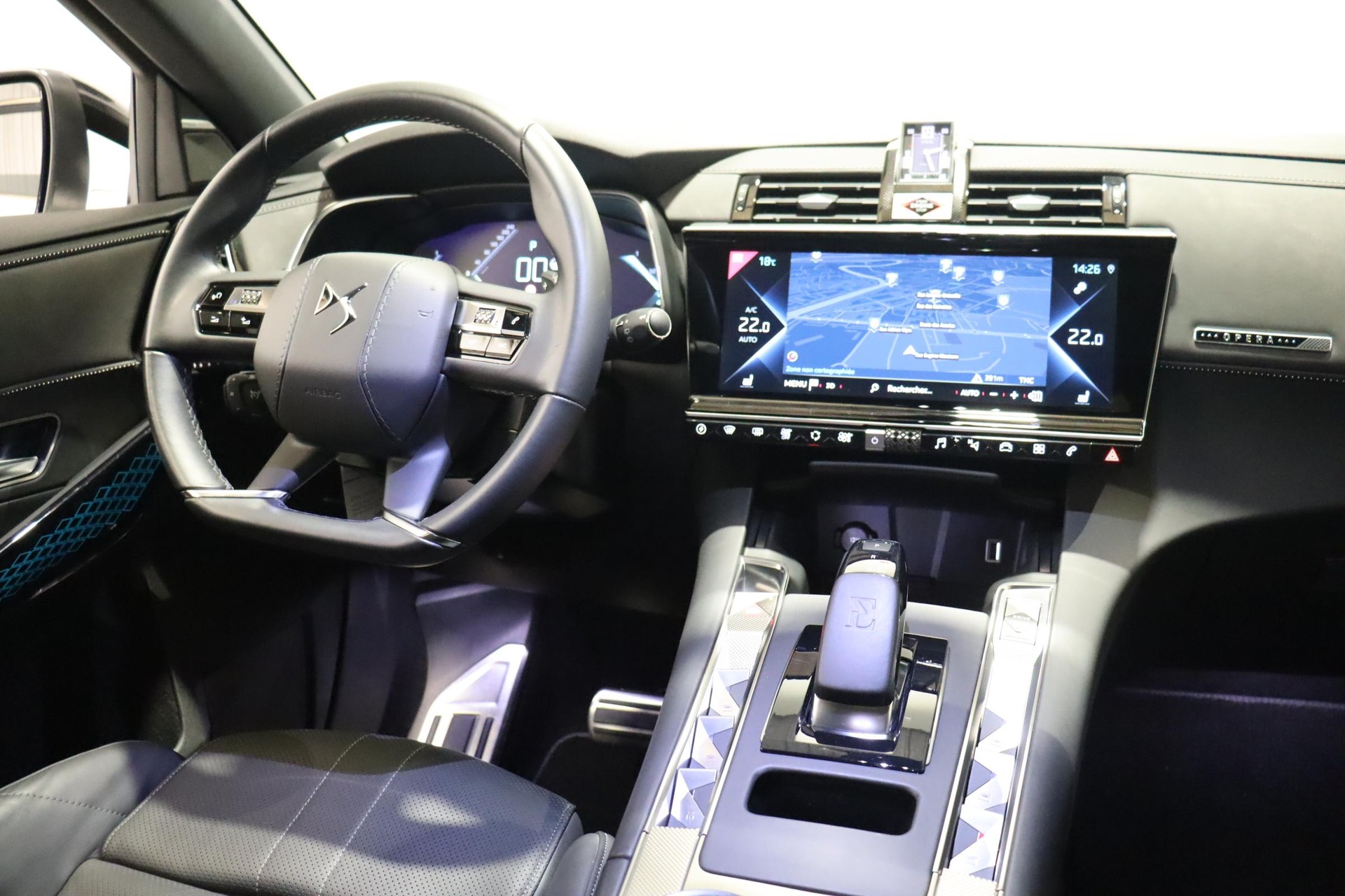 DS AUTOMOBILES 7 Crossback 1.6 E-Tense Be Chic 4x4-image-9