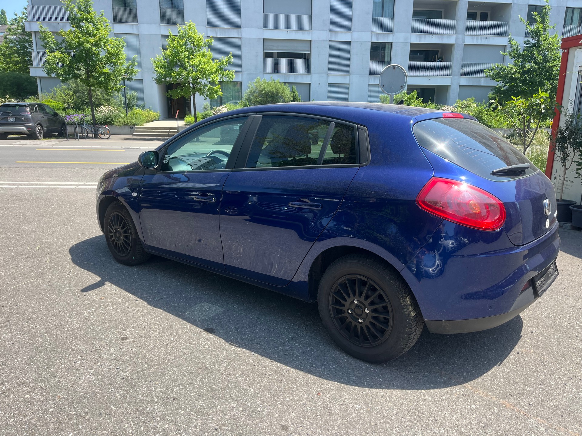 FIAT Bravo 1.4 16V Turbo Active-image-2