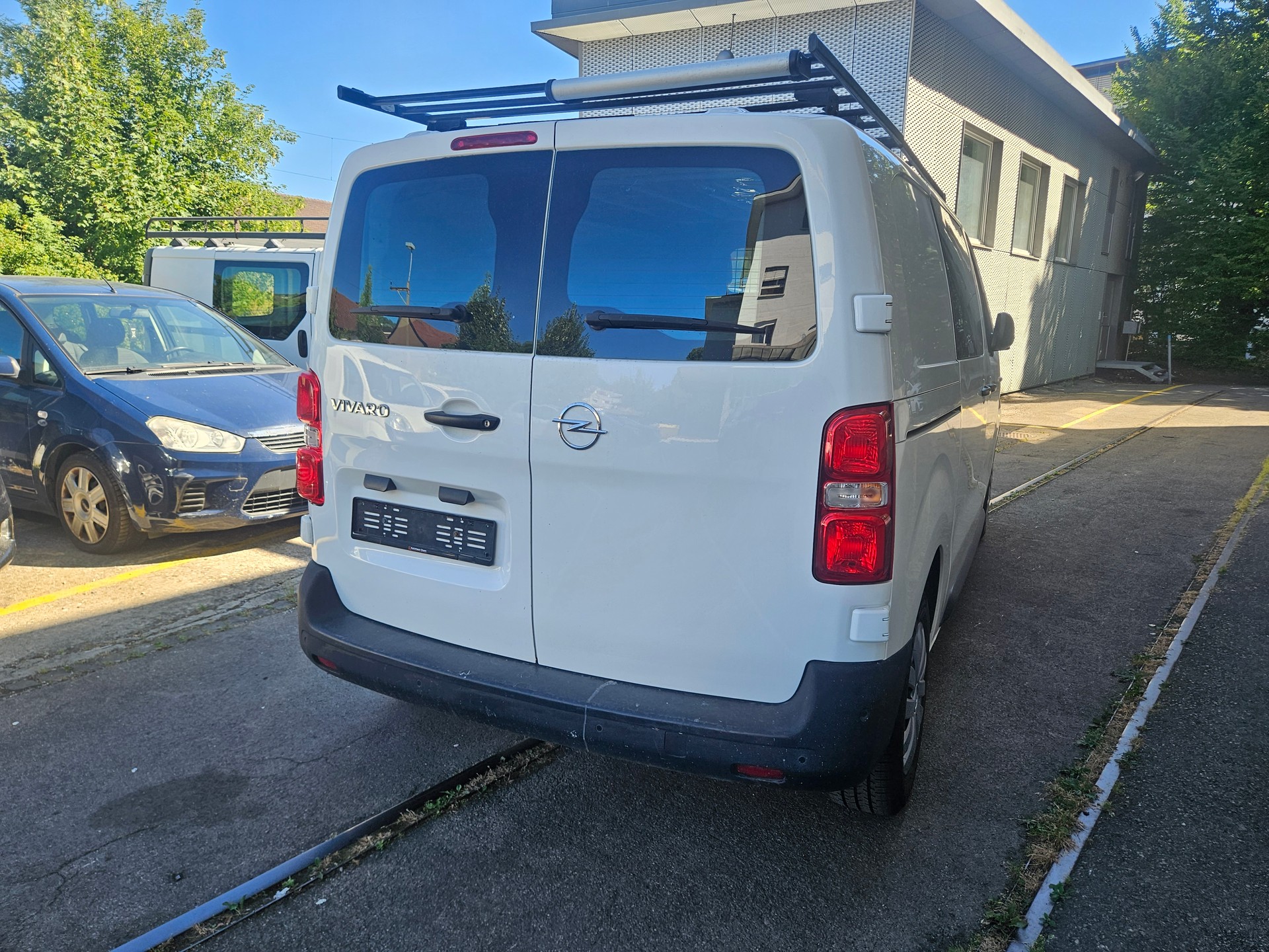 OPEL Vivaro Cargo 2.0 CDTI Enjoy s/s S EN-image-6