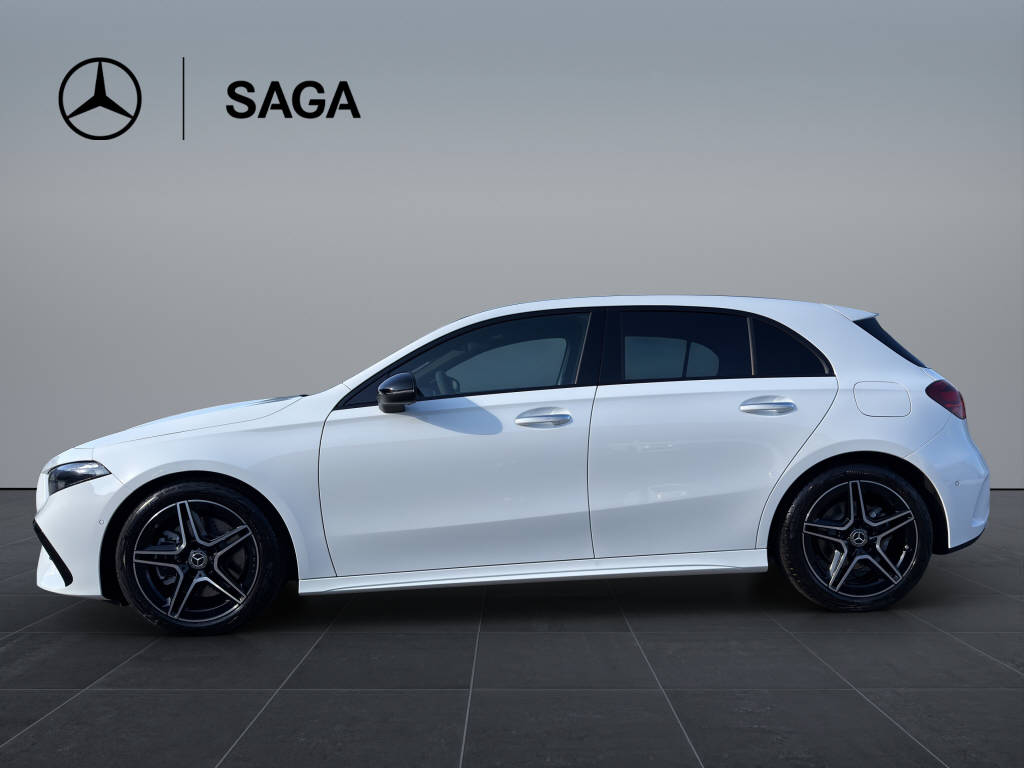 MERCEDES-BENZ A 220 4MATIC-showroom-element-2