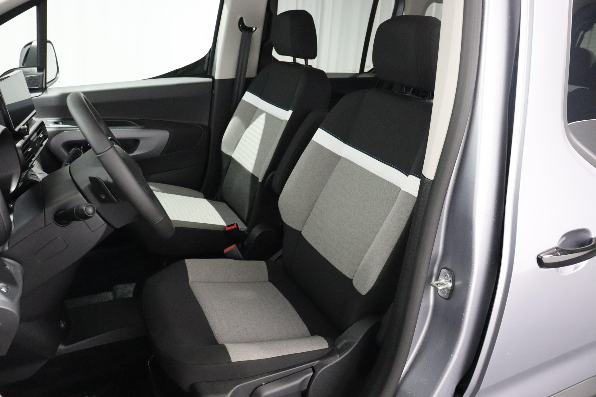 CITROEN Berlingo XL 1.5 BlueHDi 130 Max-showroom-element-3