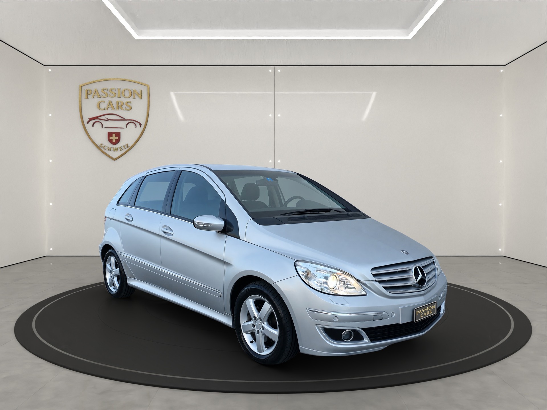 MERCEDES-BENZ B 200 CDI-image-6