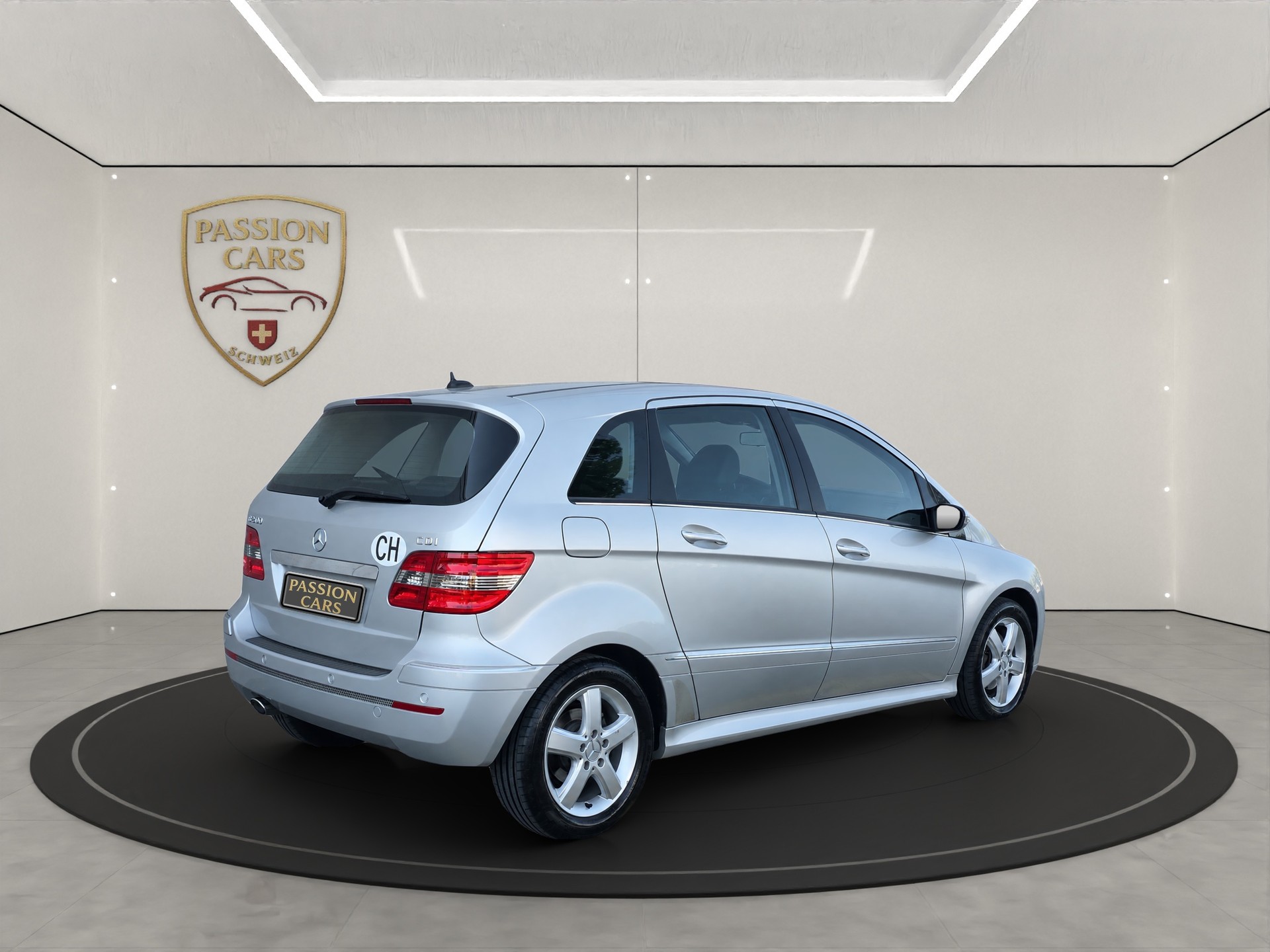 MERCEDES-BENZ B 200 CDI-image-4