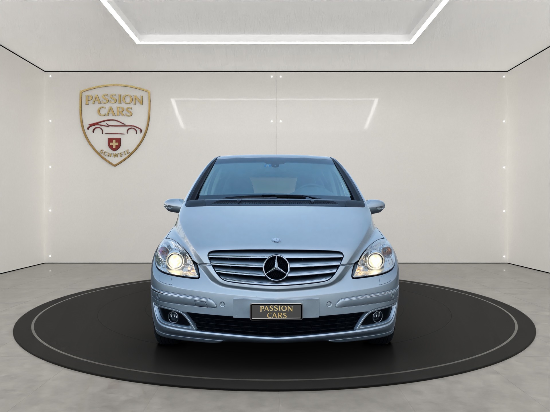 MERCEDES-BENZ B 200 CDI-image-7