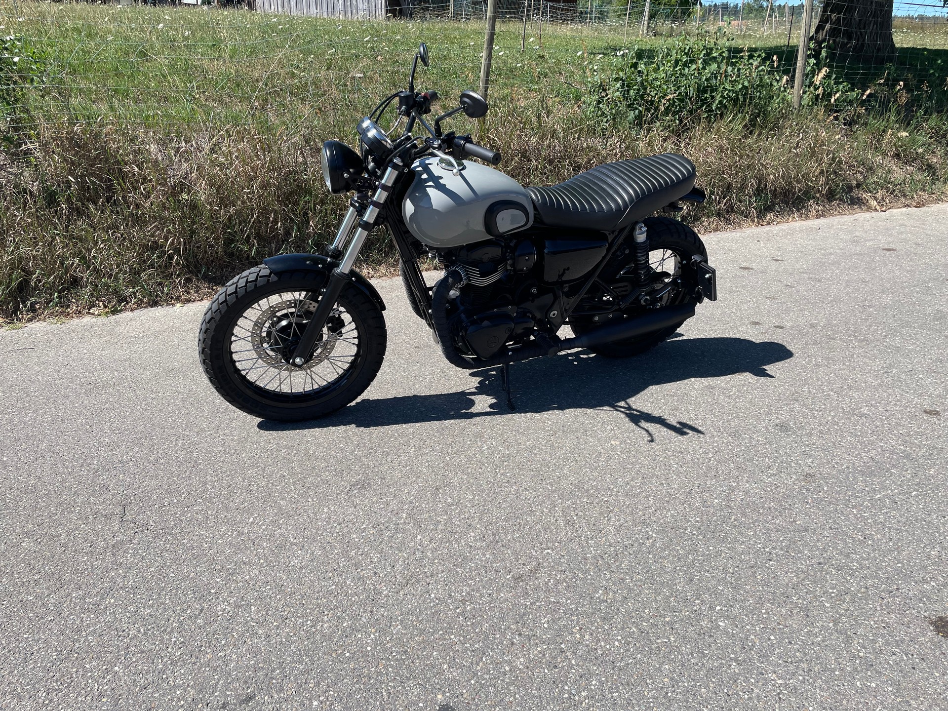 KAWASAKI W 800 Special Edition-image-1