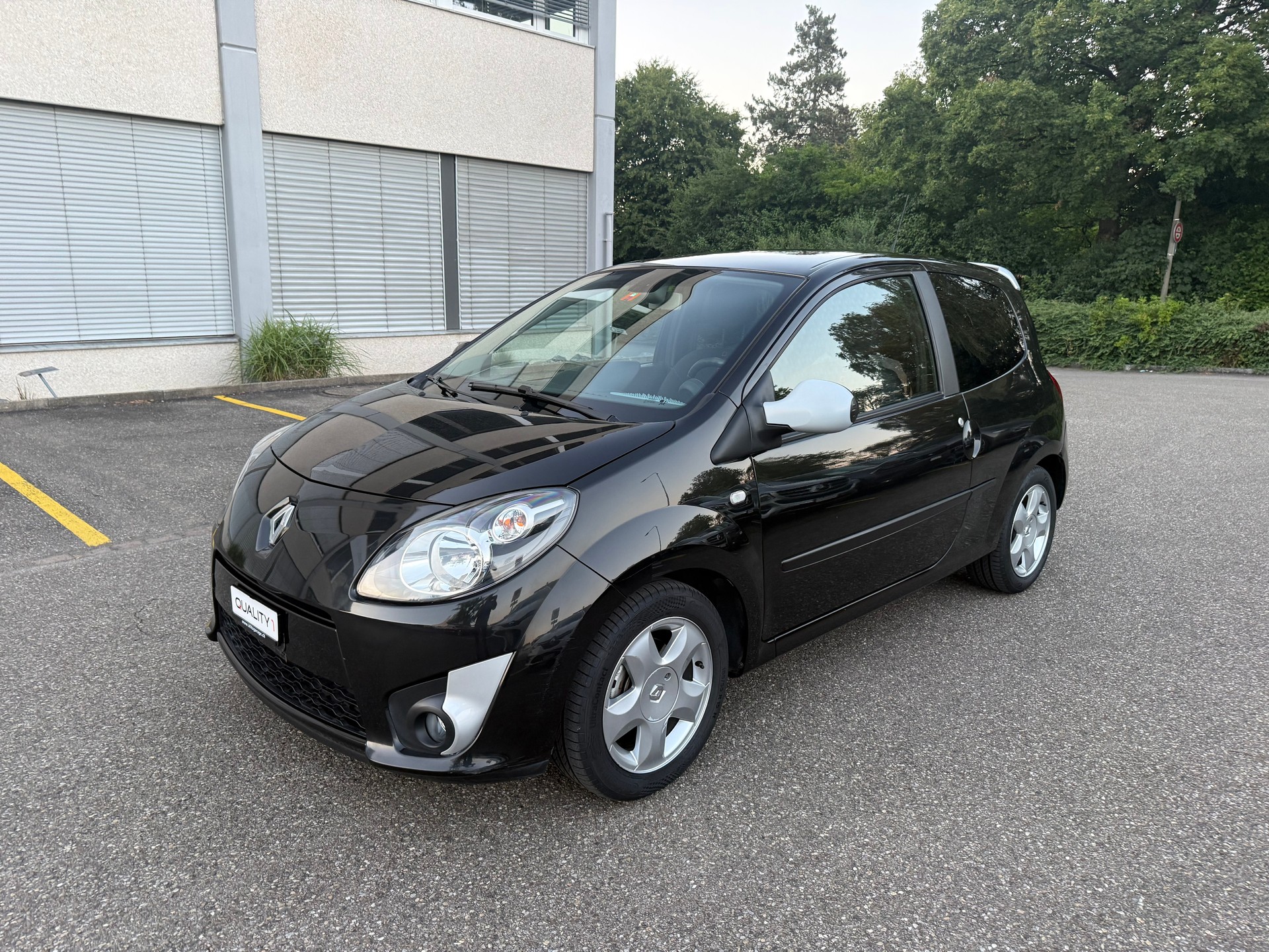 RENAULT Twingo 1.2 16V Dynamique-image-0