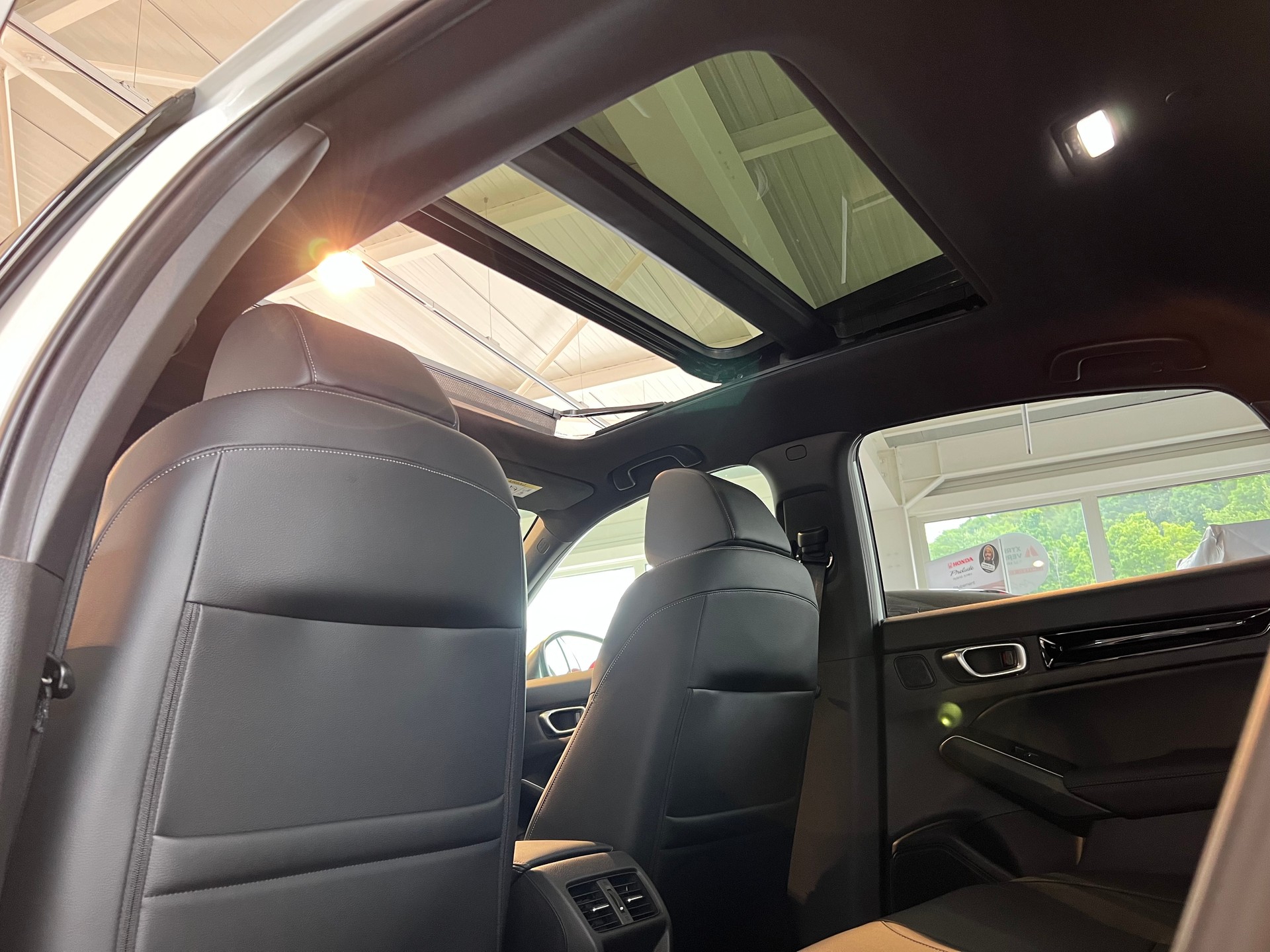 HONDA Civic 2.0 i-MMD HEV Advance-image-7