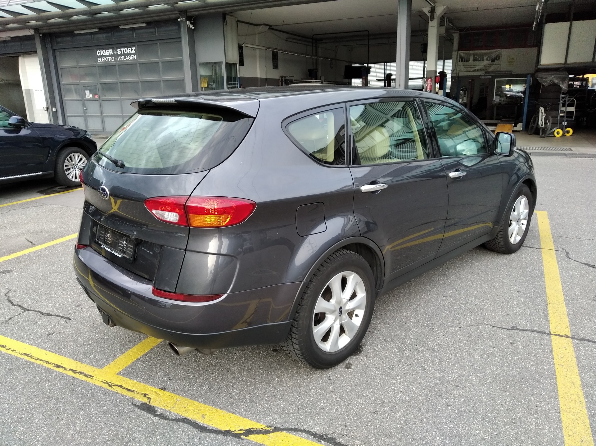 SUBARU Tribeca 3.0 AWD Swiss-image-4