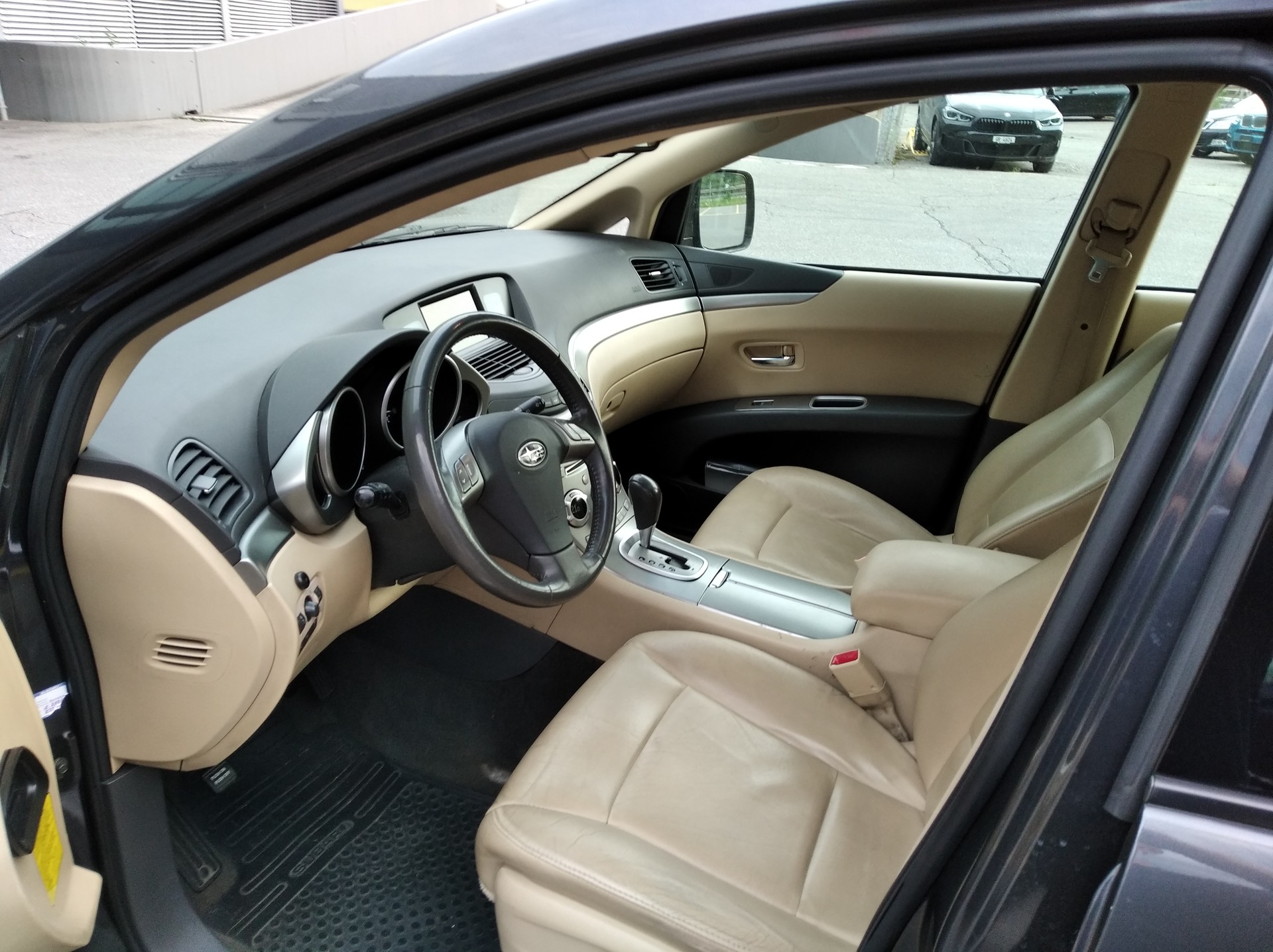 SUBARU Tribeca 3.0 AWD Swiss-image-7