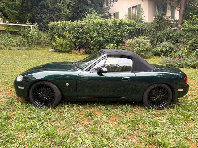 MAZDA MX-5-image-0