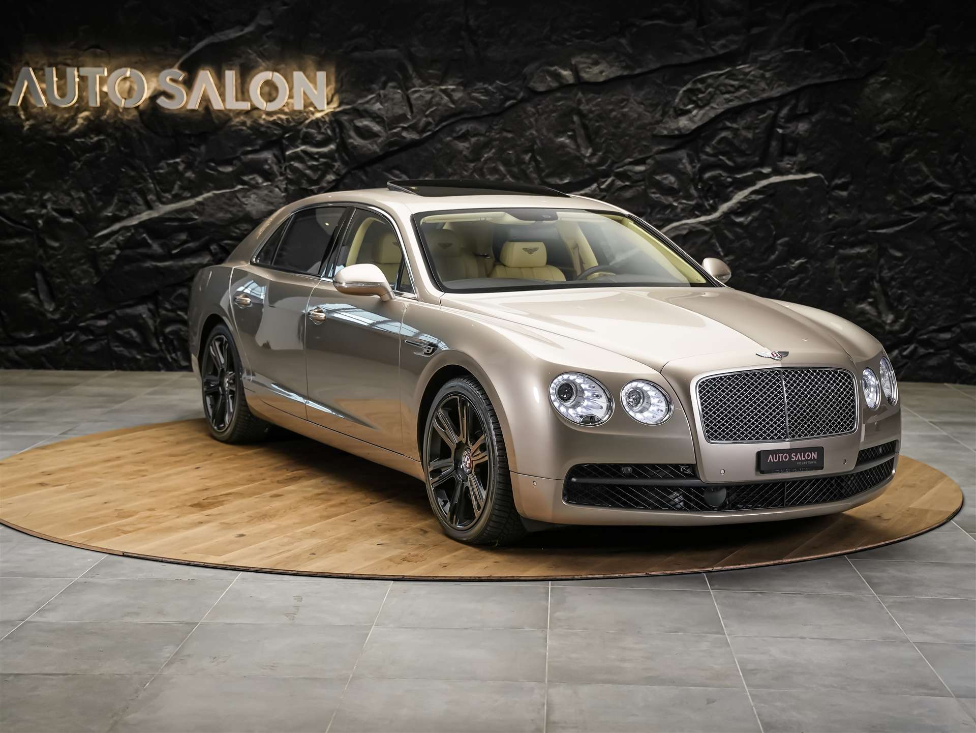 BENTLEY Flying Spur *Panorama*Massage*Sitzlüftung*-image-5