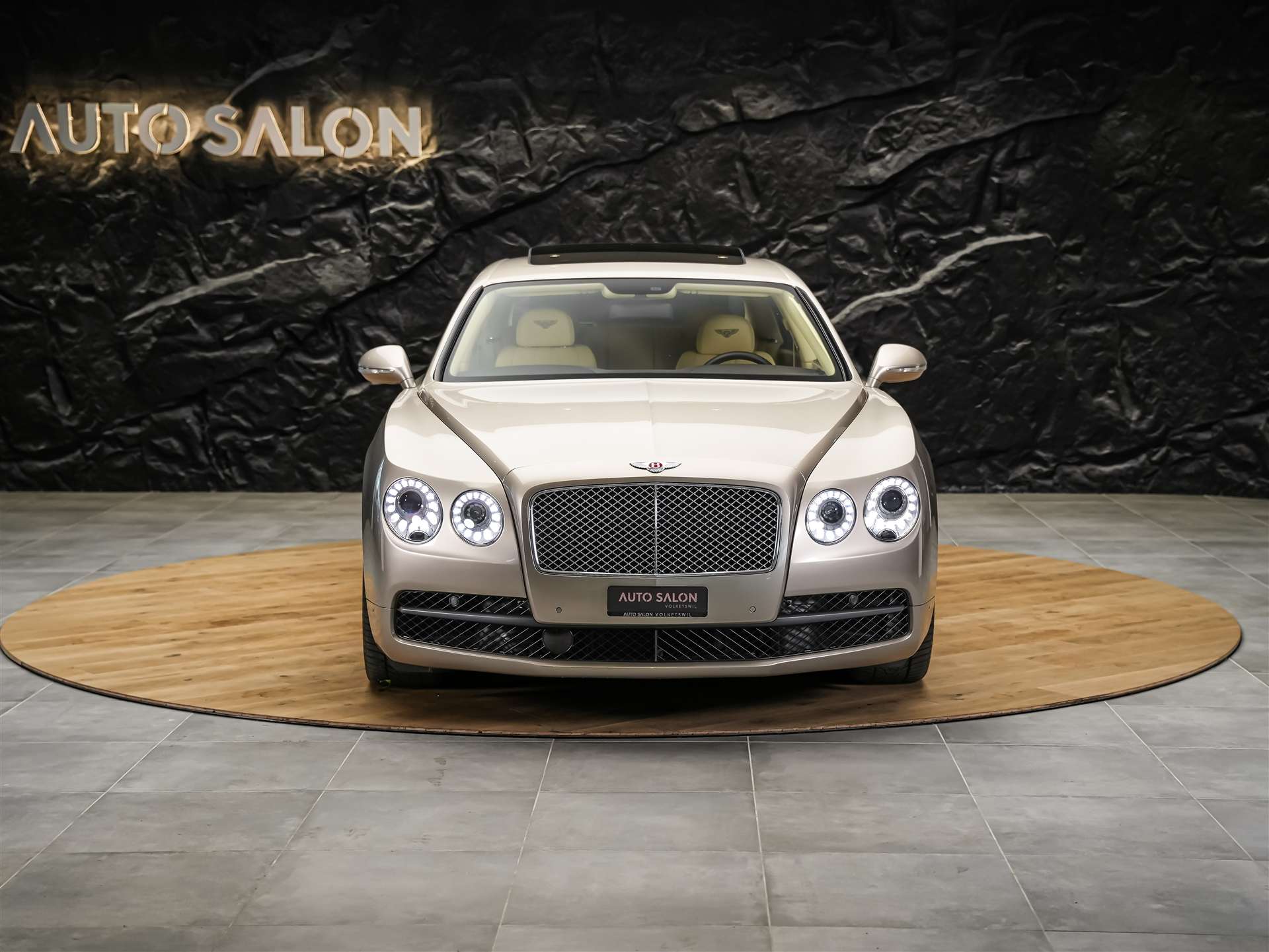 BENTLEY Flying Spur *Panorama*Massage*Sitzlüftung*-image-6