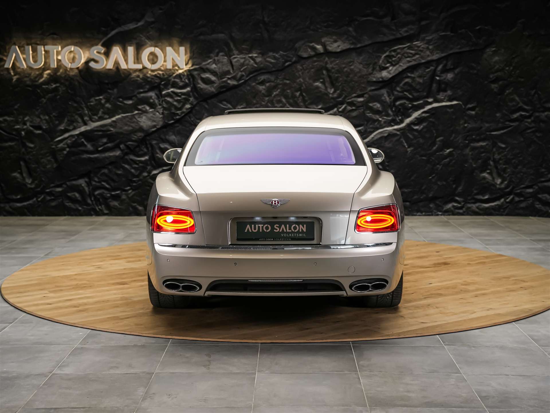 BENTLEY Flying Spur *Panorama*Massage*Sitzlüftung*-image-4