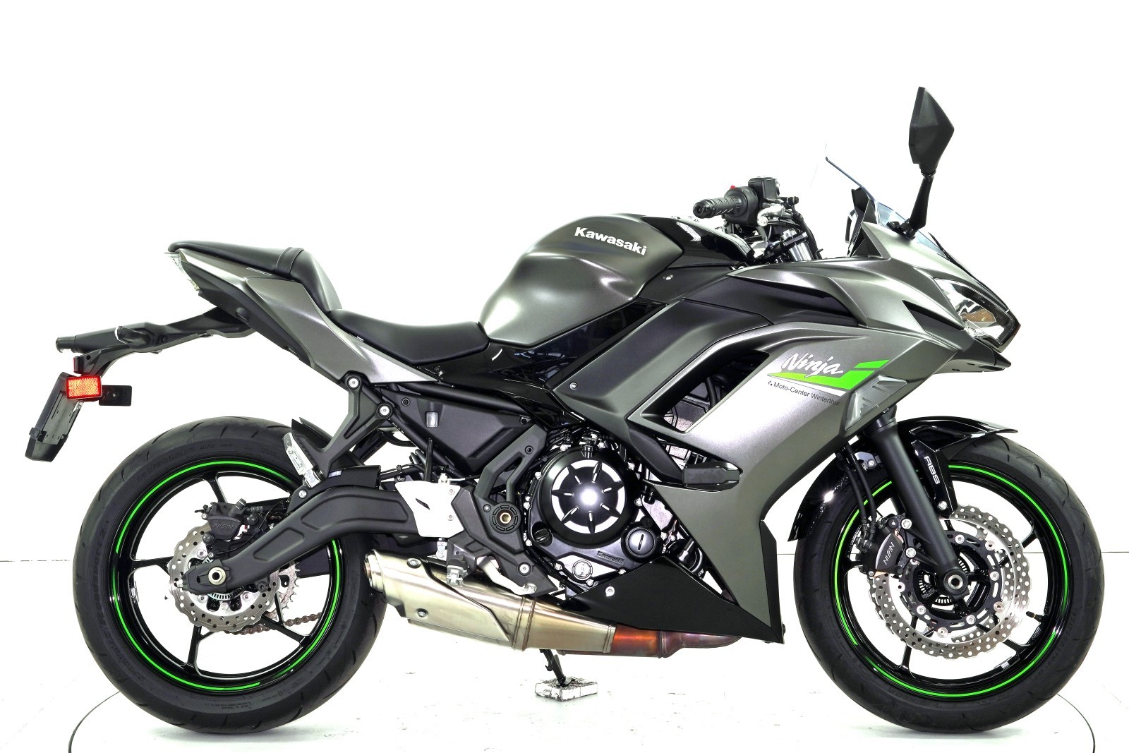 KAWASAKI NINJA 650-showroom-element-3
