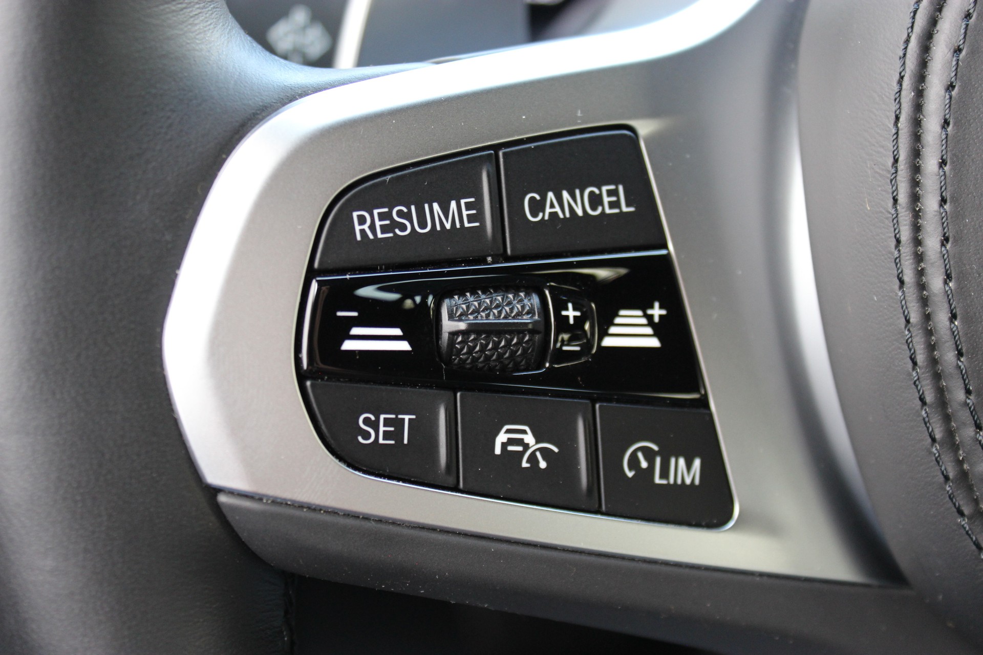 BMW X3 xDrive 30e M Sport-image-11
