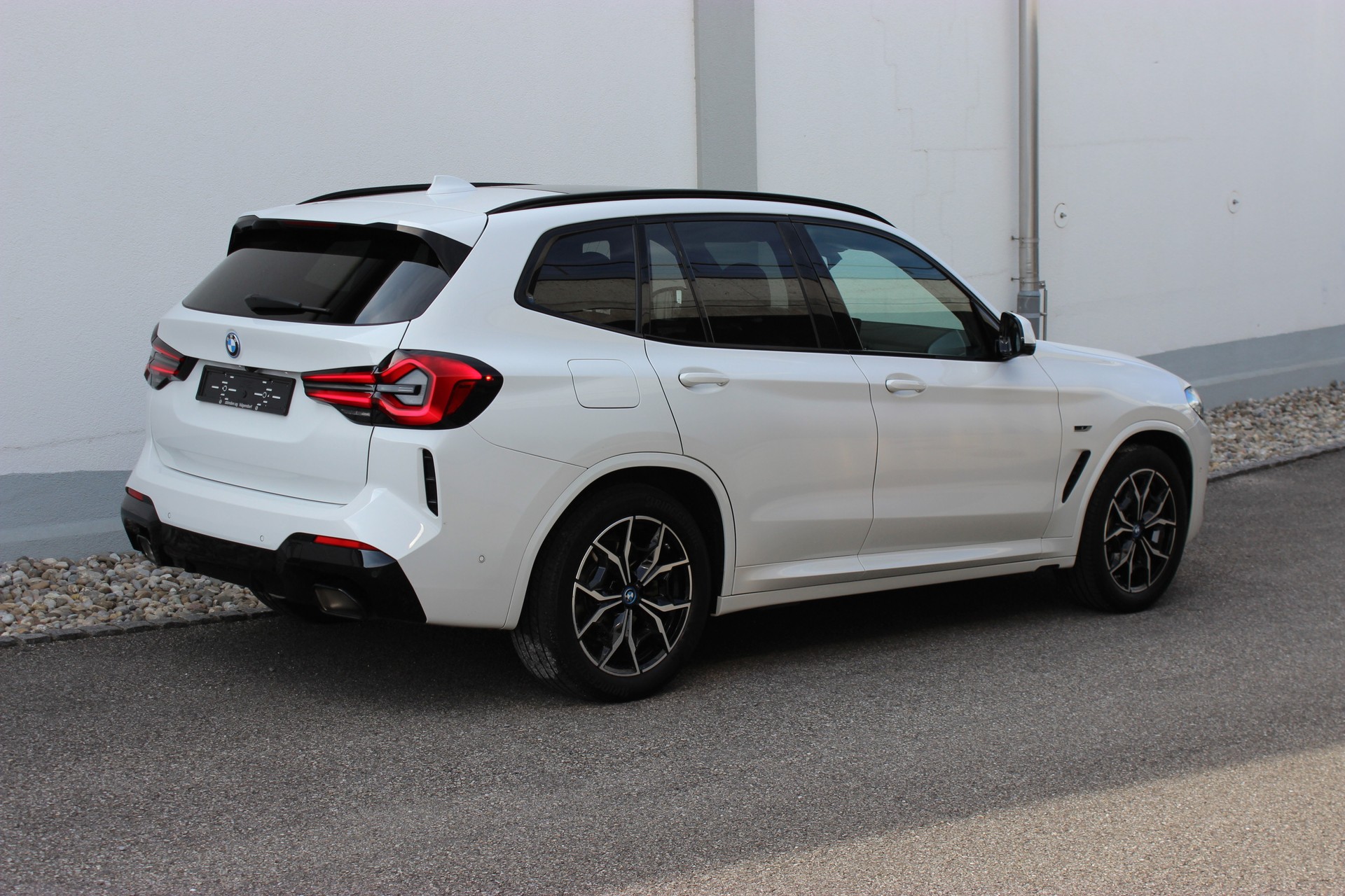 BMW X3 xDrive 30e M Sport-image-4